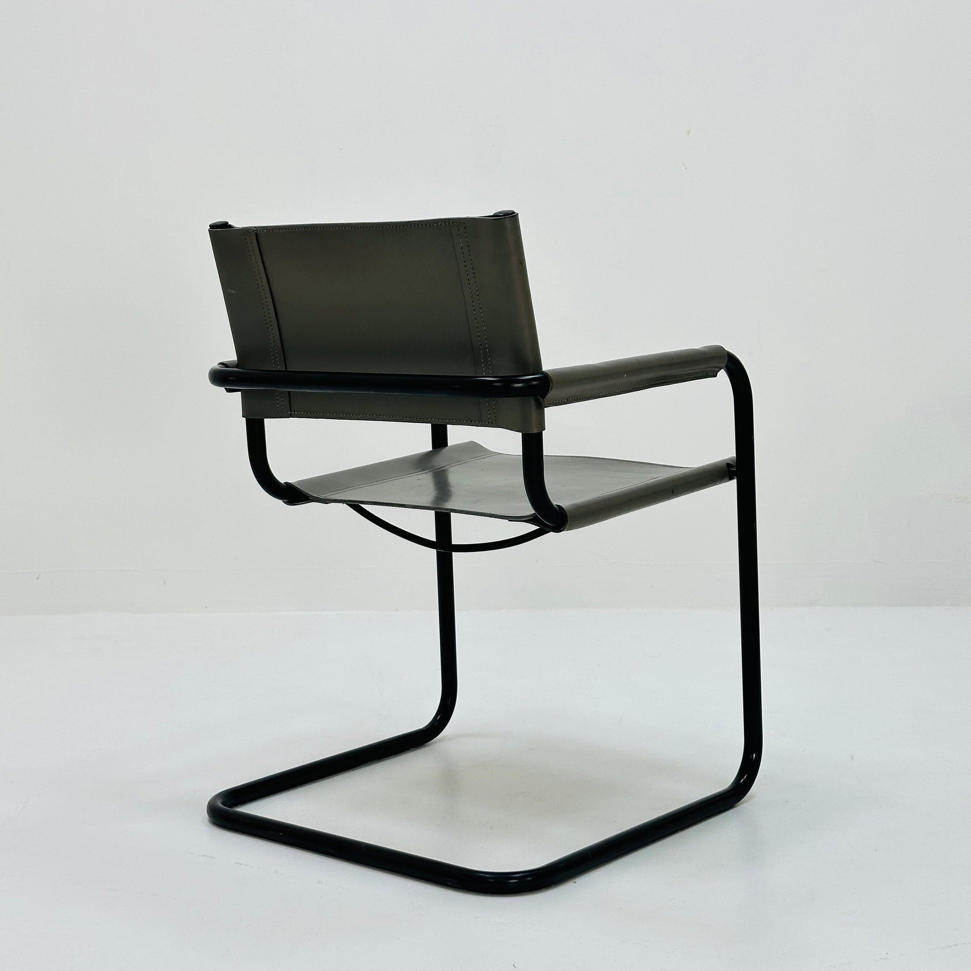 Mid century B34 grey leather cantilevered chair by Mart Stam for Jox Interni italy 1980s