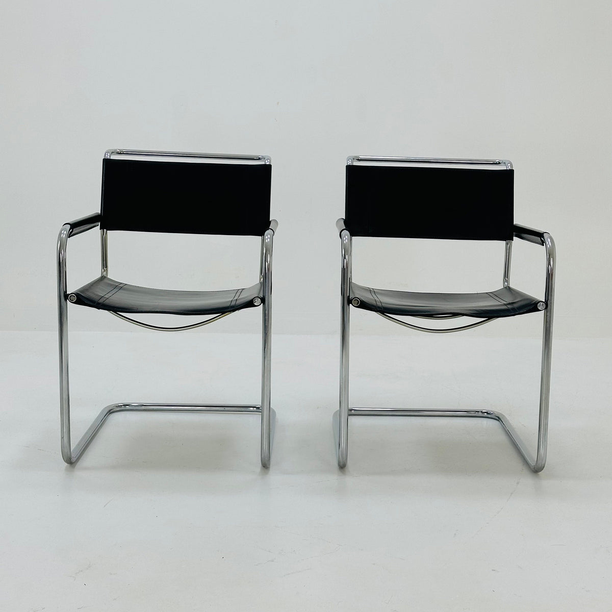 Set of 2 black S34 tubular steel chairs by Mart Stam for Jox Interni - 1970s