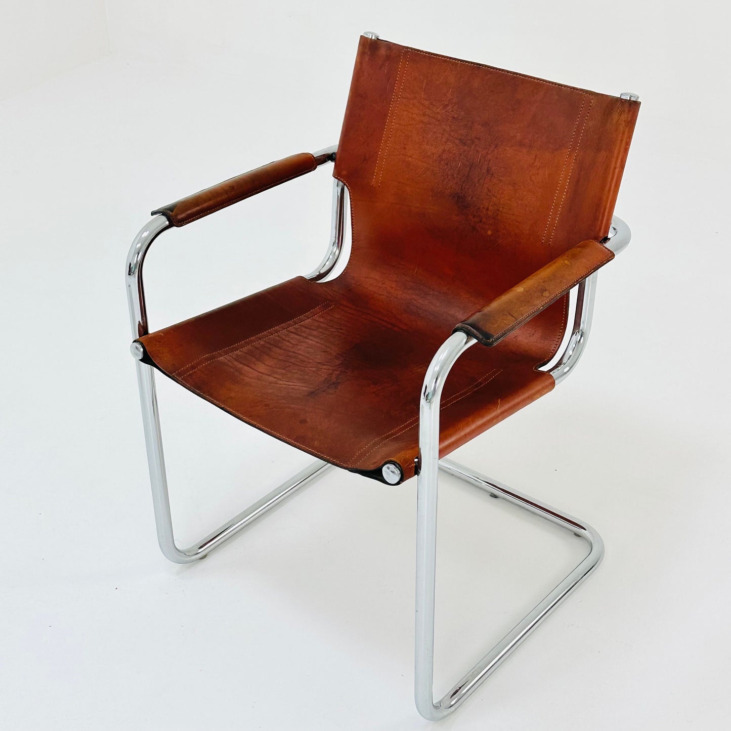 Set of 2 Bauhaus Matteo Grassi visitor chair in congac leather 1980s Italy