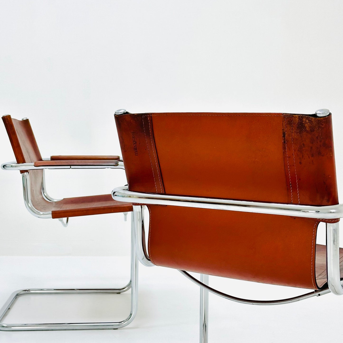 Set of 2 Bauhaus Matteo Grassi visitor chair in congac leather 1980s Italy