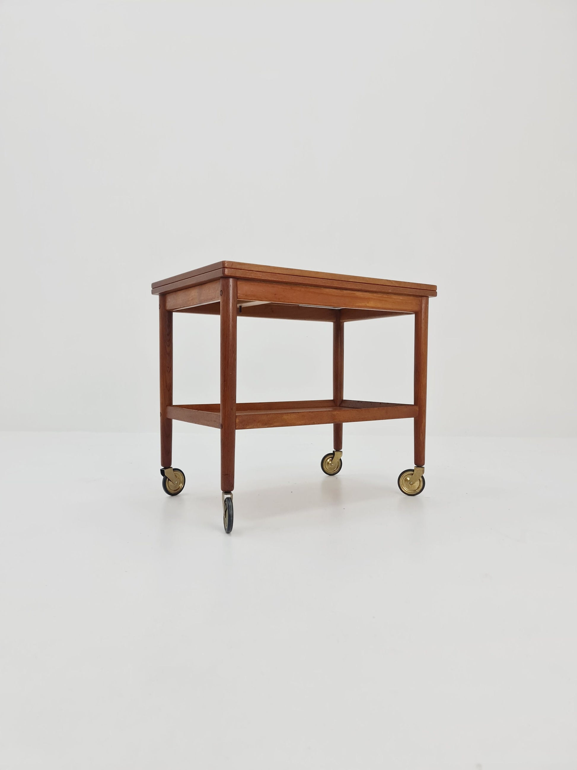 Vintage mid century danish trolley in teak By Grete jalk for Poul Jeppesens , 1960s