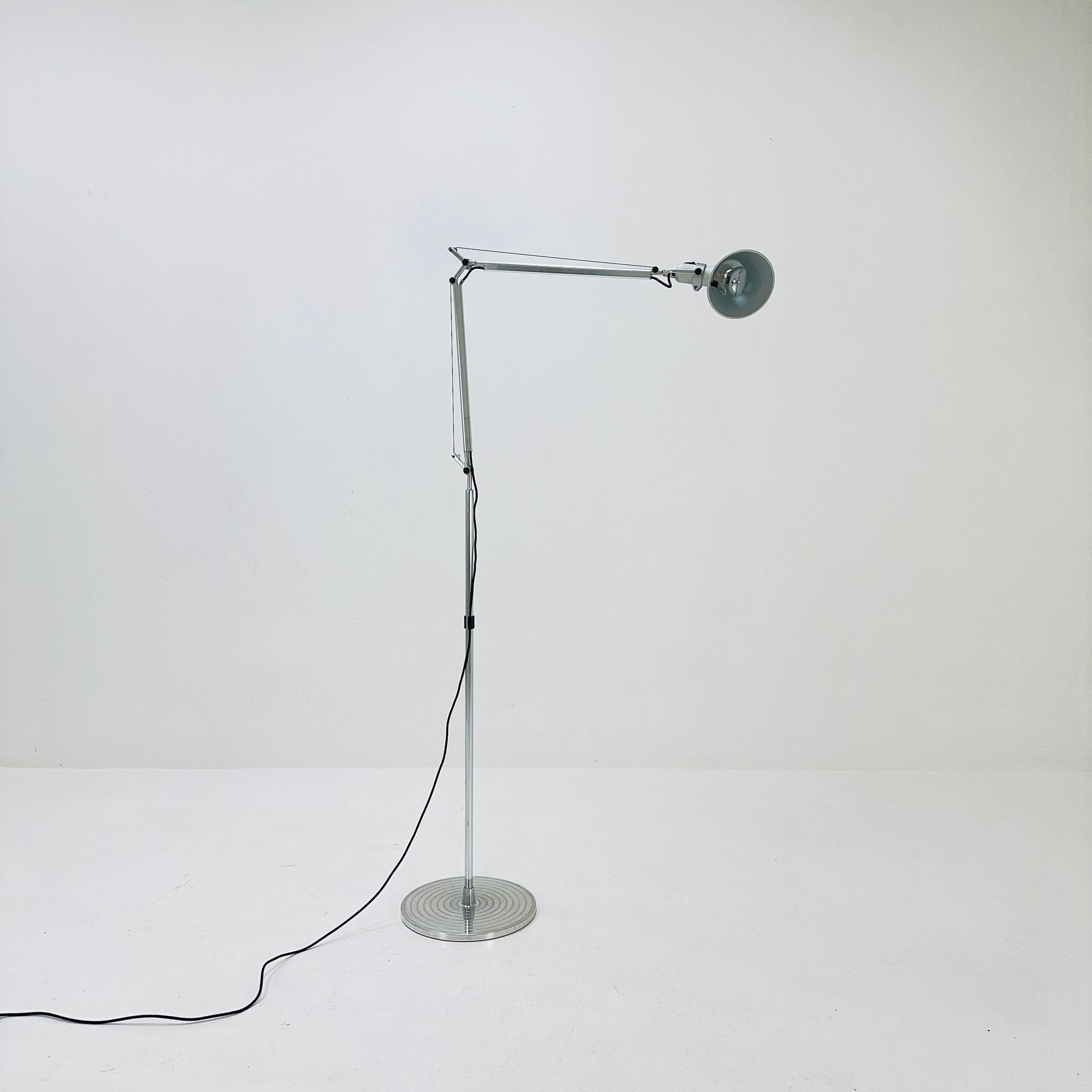 Iconic floor lamp by Michele de lucchi & ciancarlo fassina. Tolomeo, "Terra" for Artemide, Italy