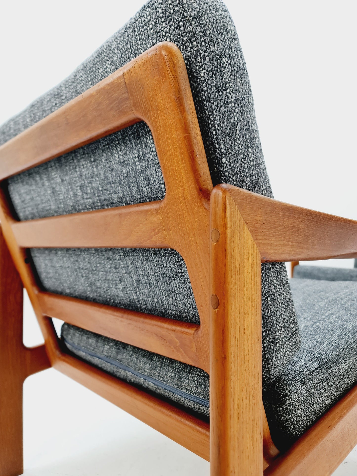 Mid century easy lounge chairs by Illum Wikkeslo Eilersen in solid teak, 1960s, Set of 2