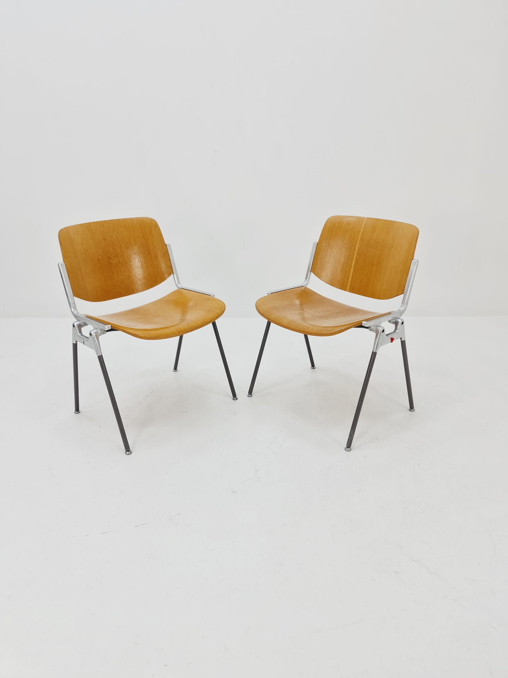 Set of 2 1960s Italian Castelli Chairs by Giancarlo Piretti