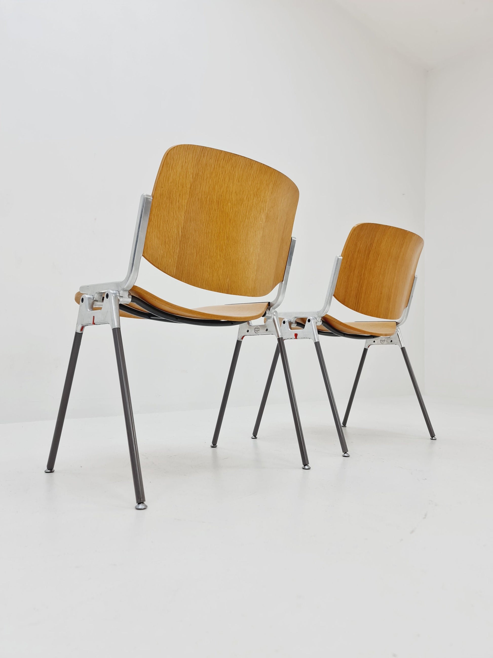 Set of 2 1960s Italian Castelli Chairs by Giancarlo Piretti