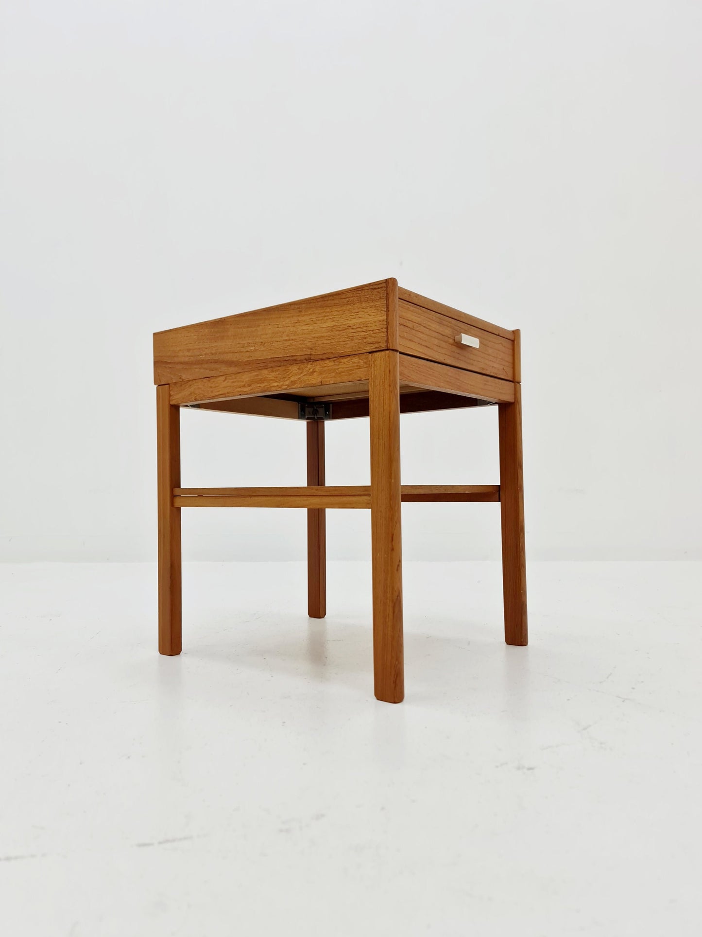 Mid century Scandinavian teak side table / bedside table, 1960s