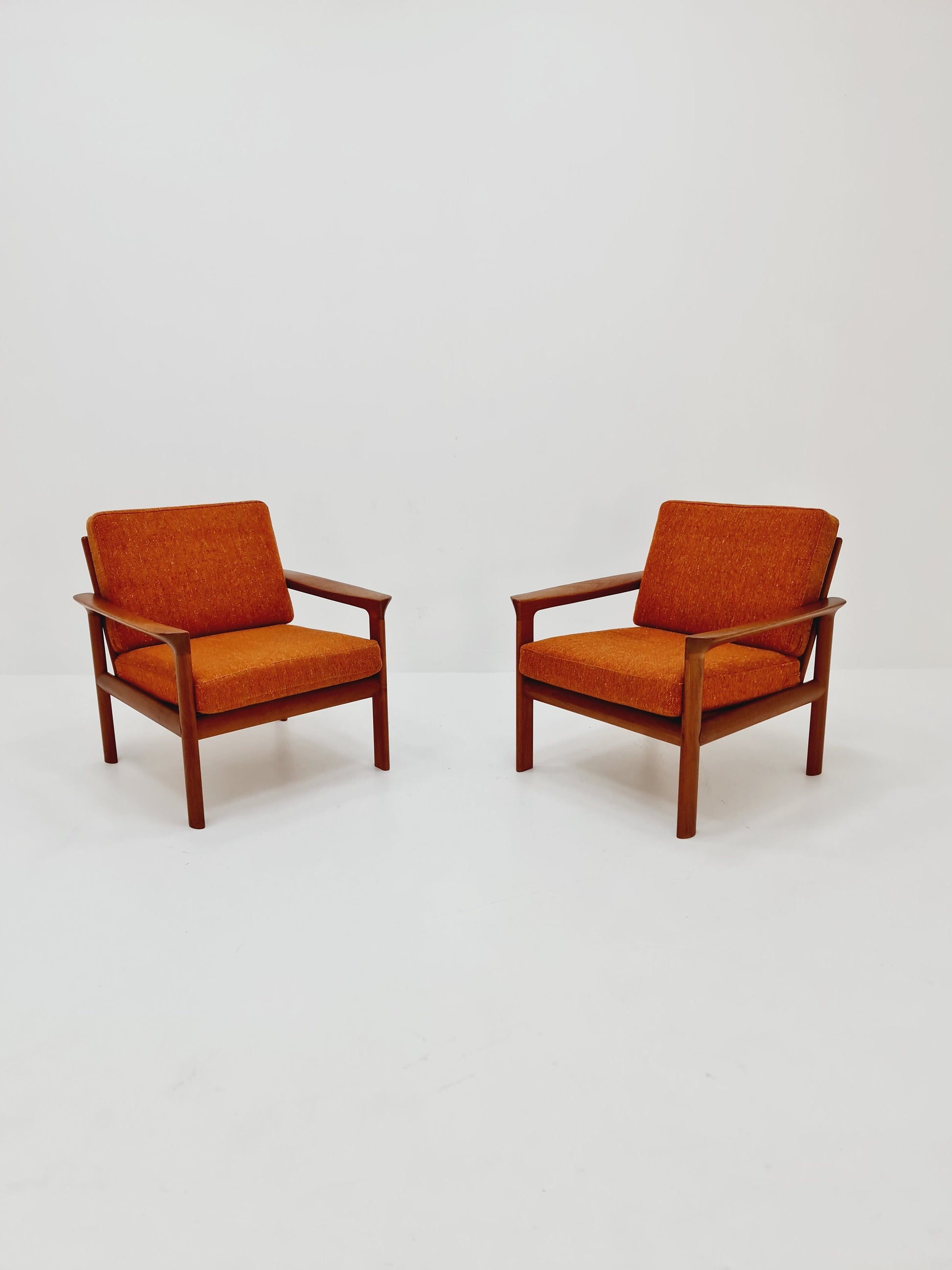Mid century teak easy lounge chairs by Sven Ellekaer for Komfort , Set of 2, 1960s