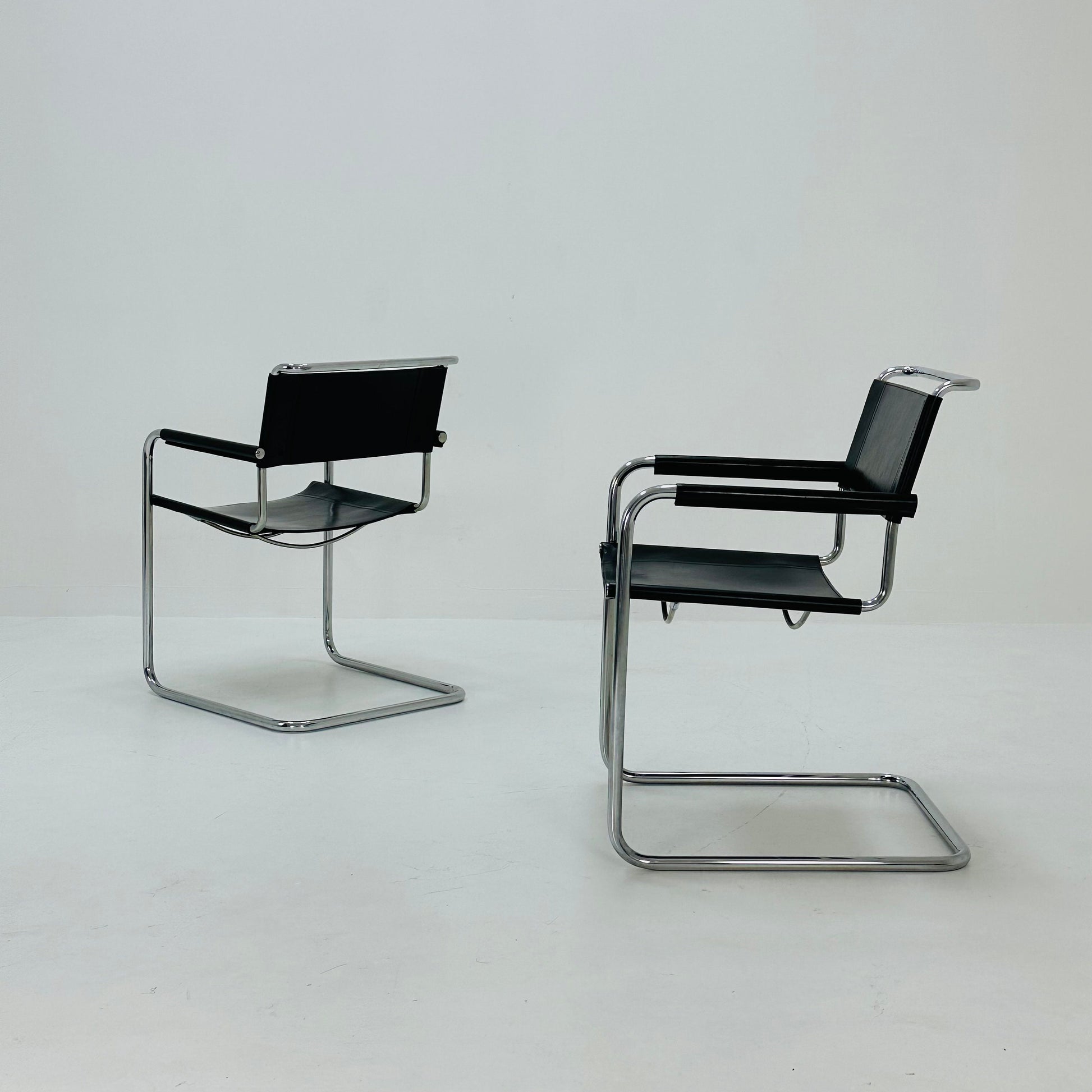 Set of 2 black S34 tubular steel chairs by Mart Stam for Jox Interni - 1970s