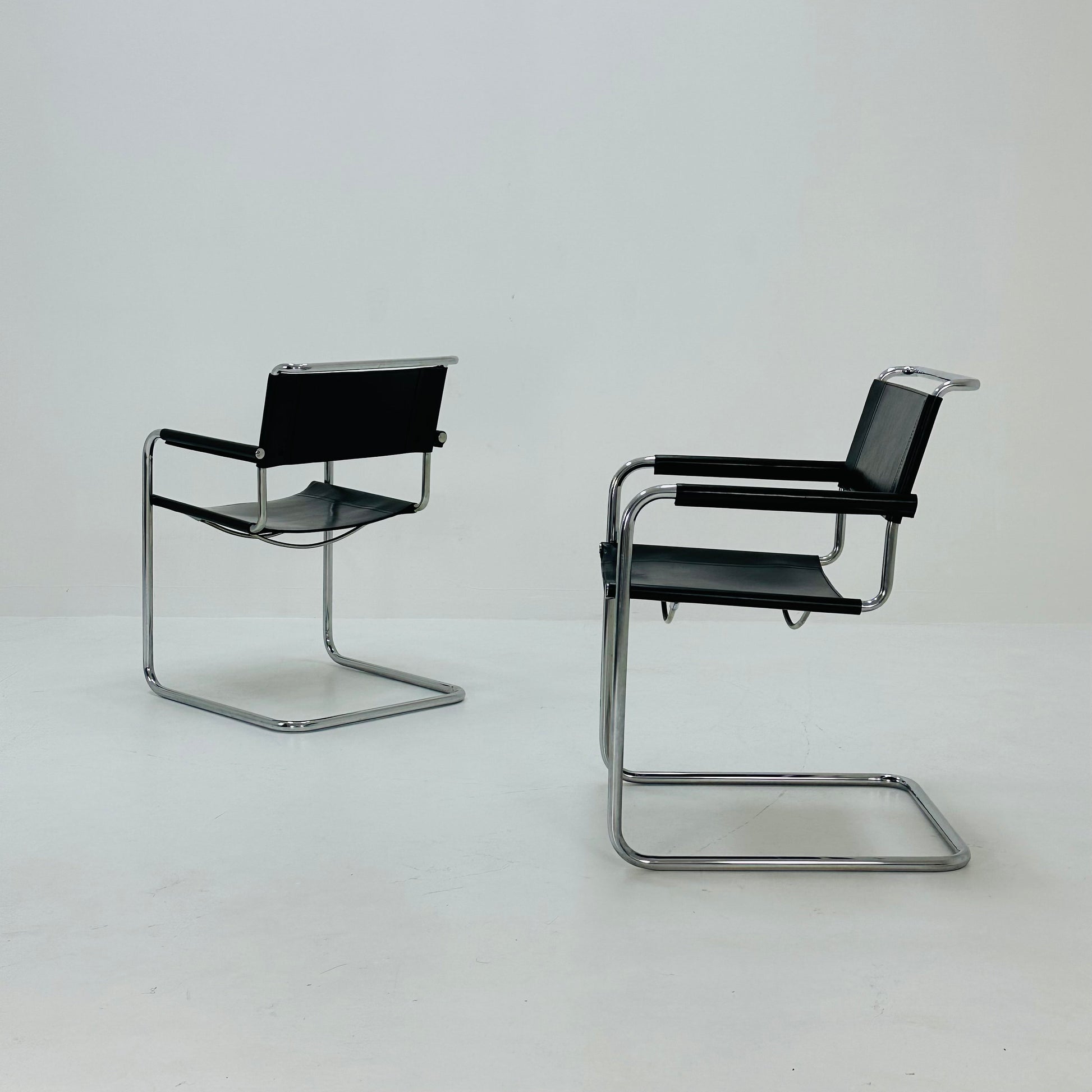Set of 2 black S34 tubular steel chairs by Mart Stam for Jox Interni - 1970s