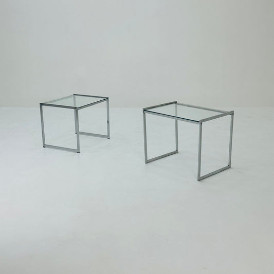 Set of tow Bauhaus side tables / bar tables in chrome and glass Italy 1970s