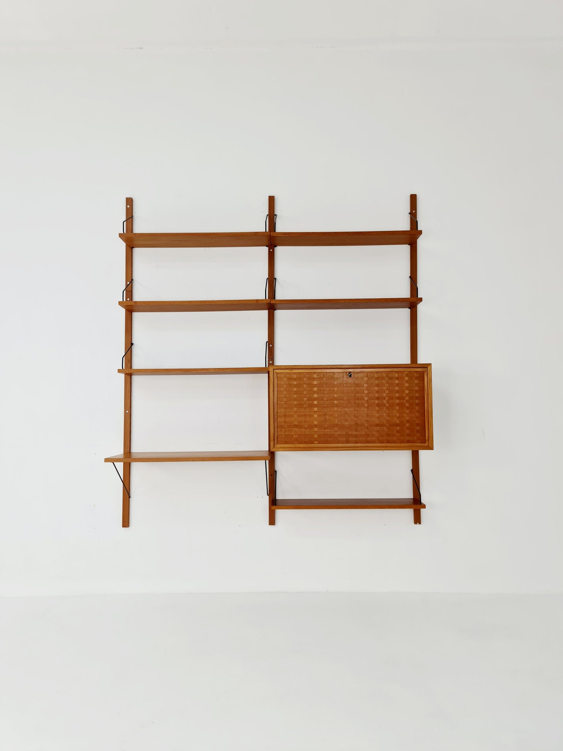 Mid century Danish Teak Wall Unit with bar cabinet & Desk by Poul Cadovius for Royal,Denmark, 1960s