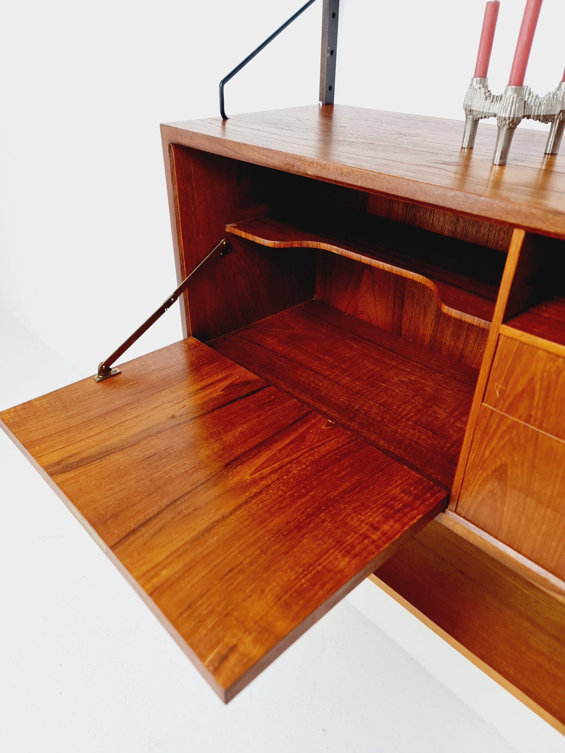 Mid century Danish Teak single Wall Unit with bar cabinet & Showcase by Poul Cadovius for Royal Denmark, 1960s