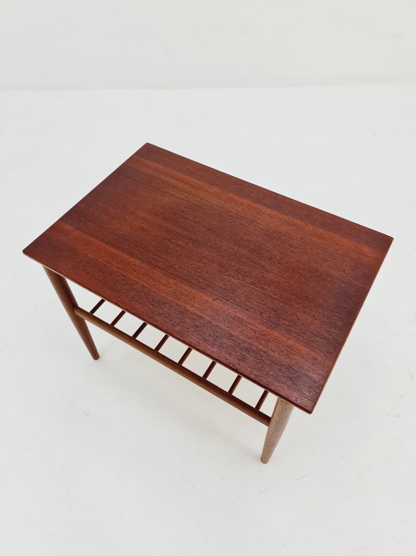 Midcentury Swedish teak coffee side table by Yngvar Sandtröm for Säffle Möbelfabrik, 1960s