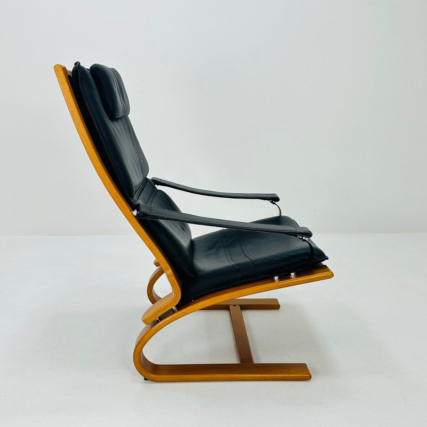 Mid century black Leather armchair by Nelo Sweden for Nelo Möbel, 1970s