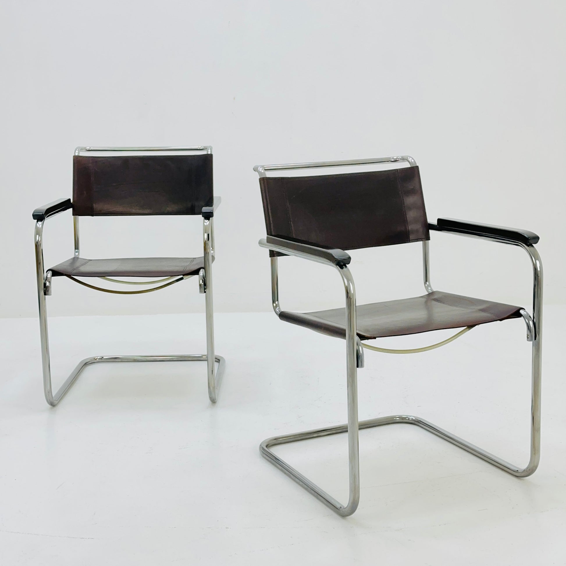 Set of 2 Bauhaus brown leather iconic armchairs by mart Stam for Thonet 1980s