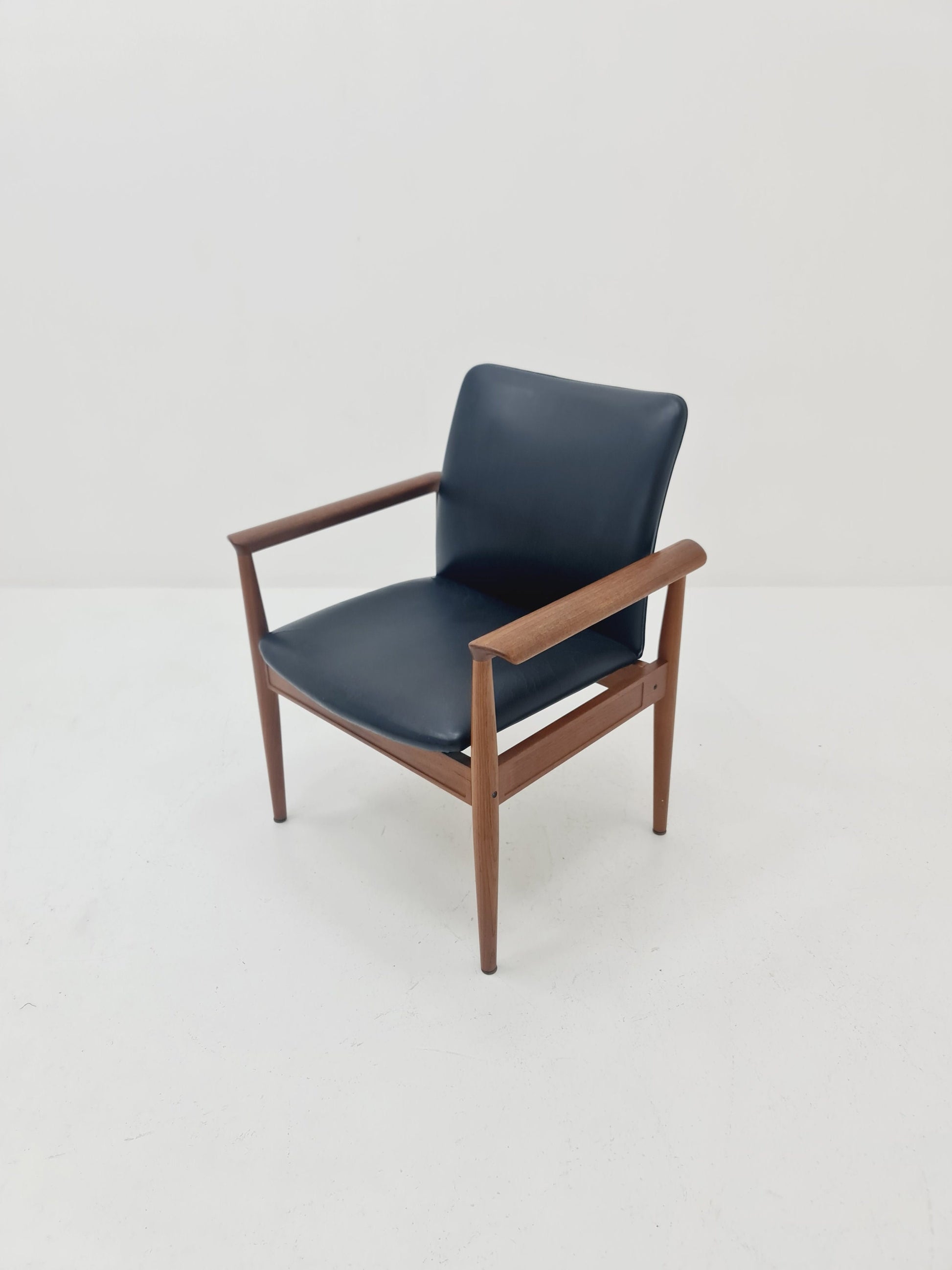 Danish Rare Teak Armchair By Finn Juhl For France & son Model 209 Diplomat, 1960s