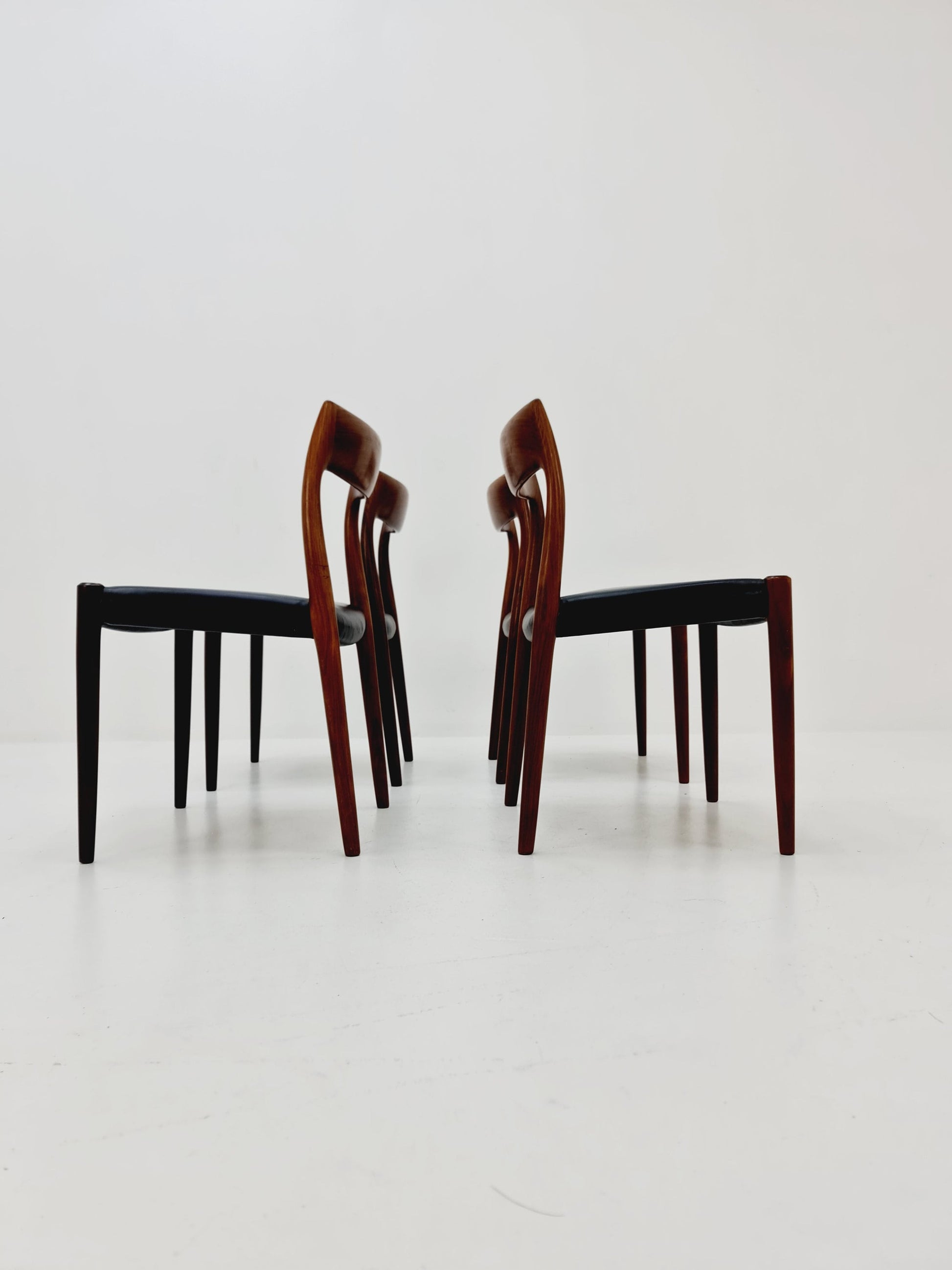 MidCentury Danish Roosewood Dining Chairs Niels O.Moller Model 77 , 1960s, set of 4