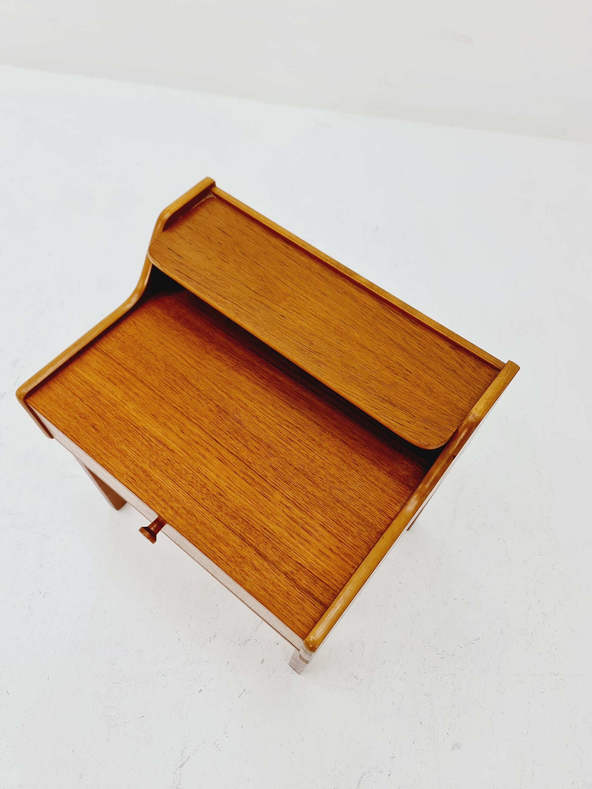 Mid century Scandinavian teak side table / bedside table, 1960s