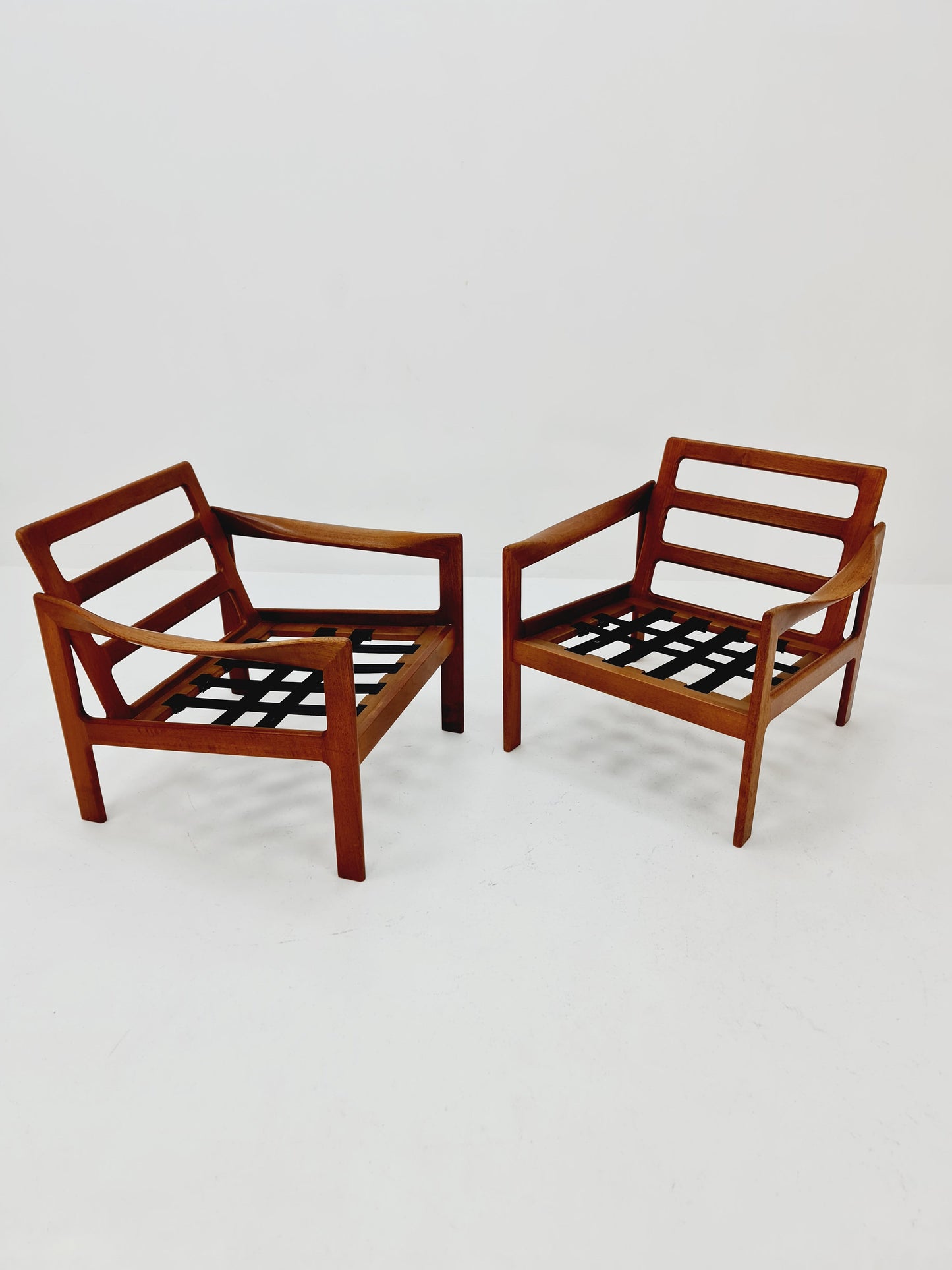 Mid century easy lounge chairs by Illum Wikkeslo Eilersen in solid teak, 1960s, Set of 2