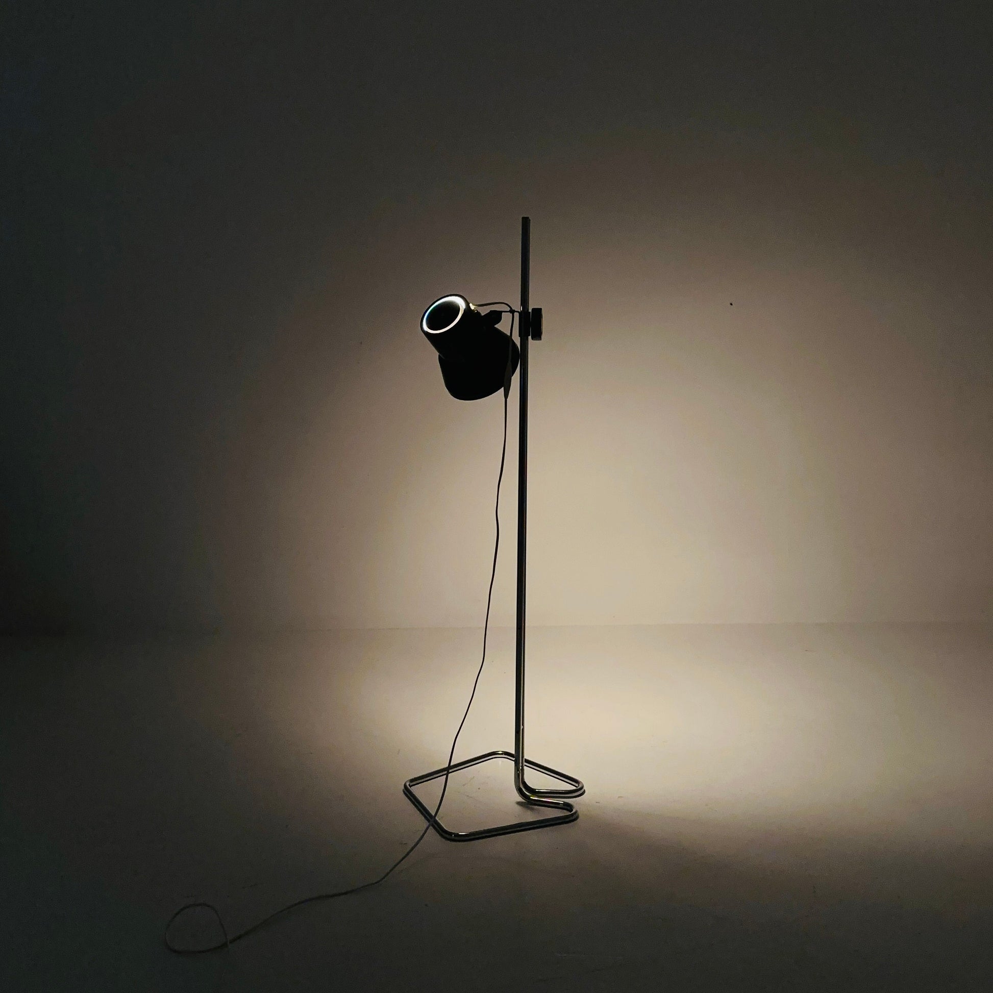 Space Age “Bumling” metal floor lamp, by Börje Claes for Ikea 1970s
