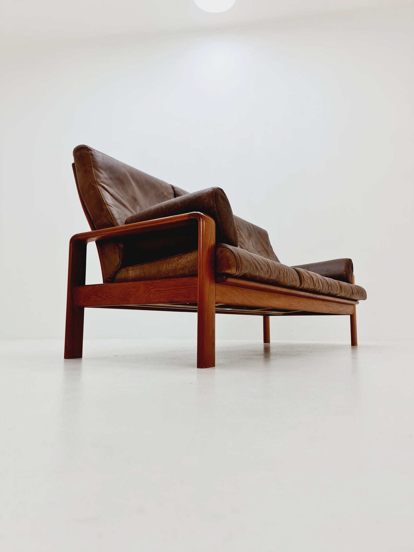 Mid century easy lounge couch by Sven ellekaer for komfort teak , 1960s