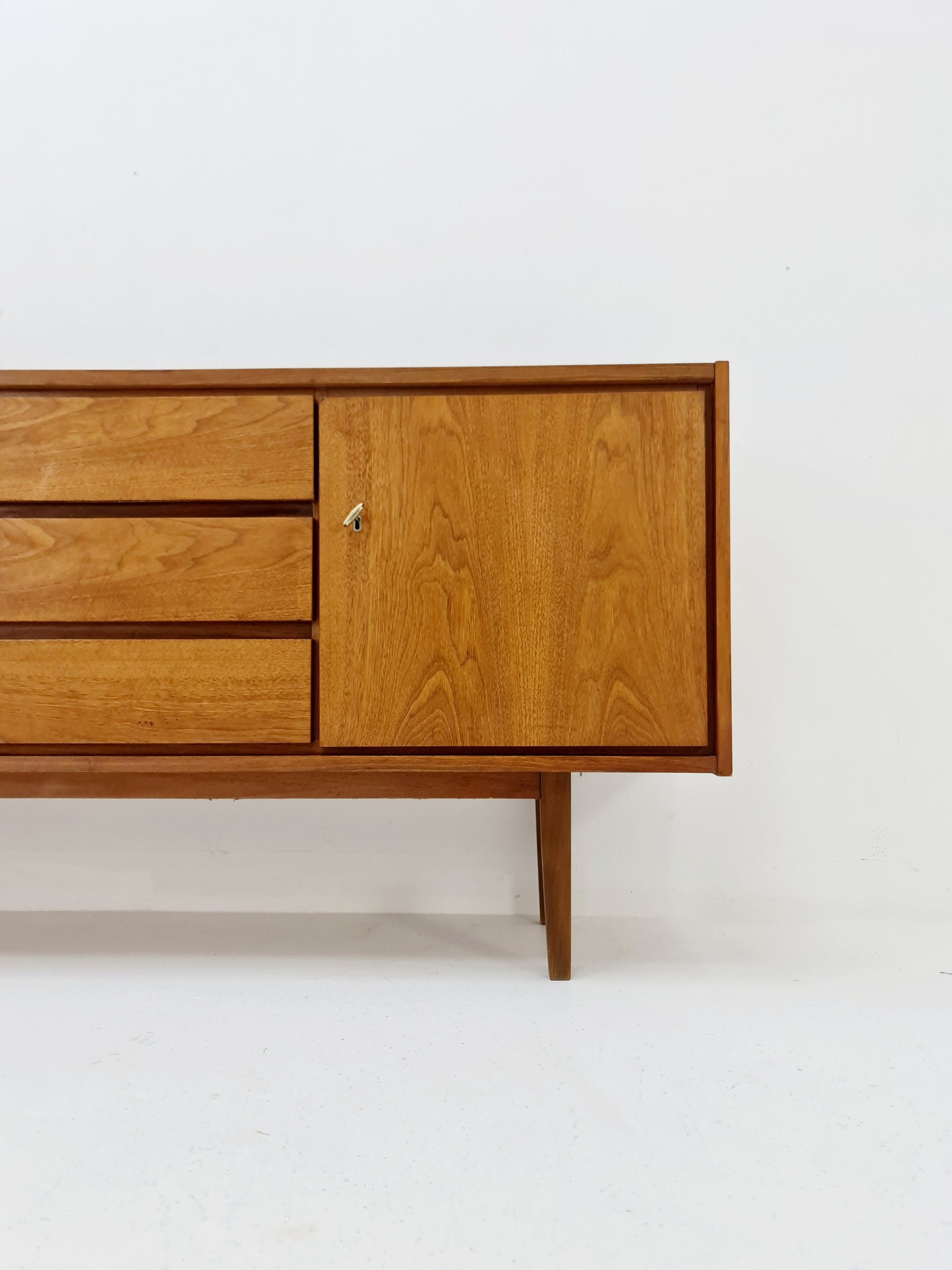 Mid Century Modern German walnut Sideboard, 1960s