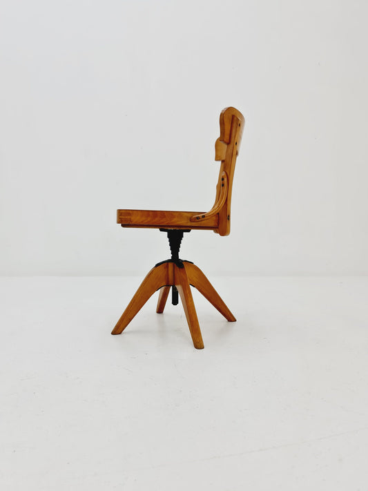 Bauhaus swivel office chair in solid wood By Puffdreh Kontorchair 1930s