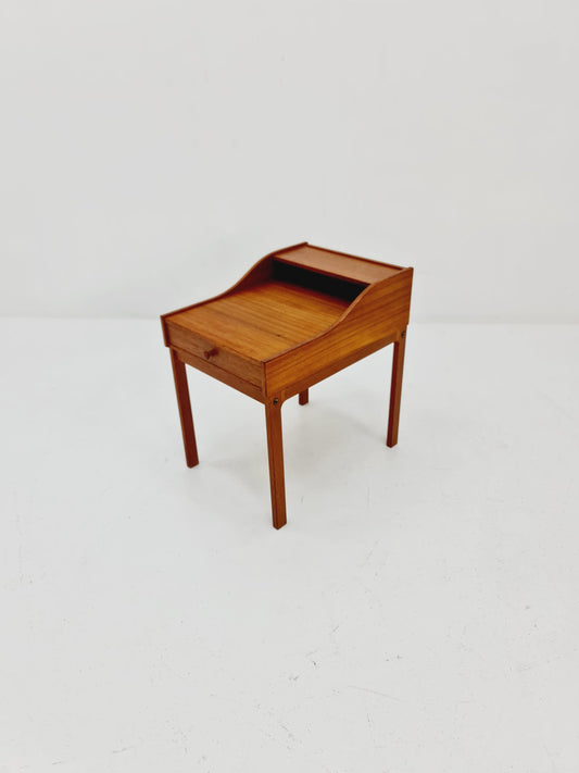 Mid century Scandinavian teak side table / bedside table, ,c1960s