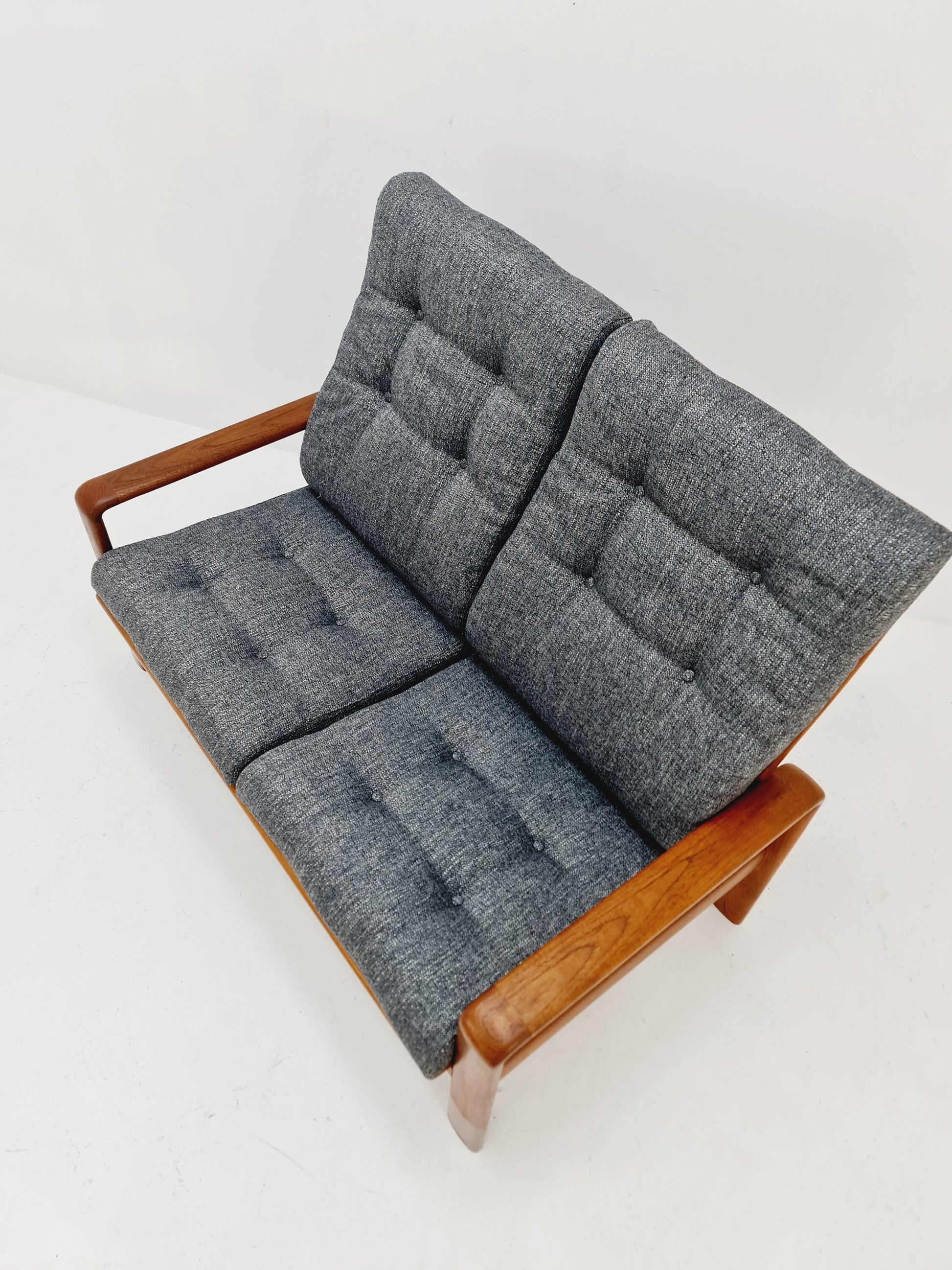 Mid century easy lounge couch by Sven Ellekaer for komfort teak, 1960s