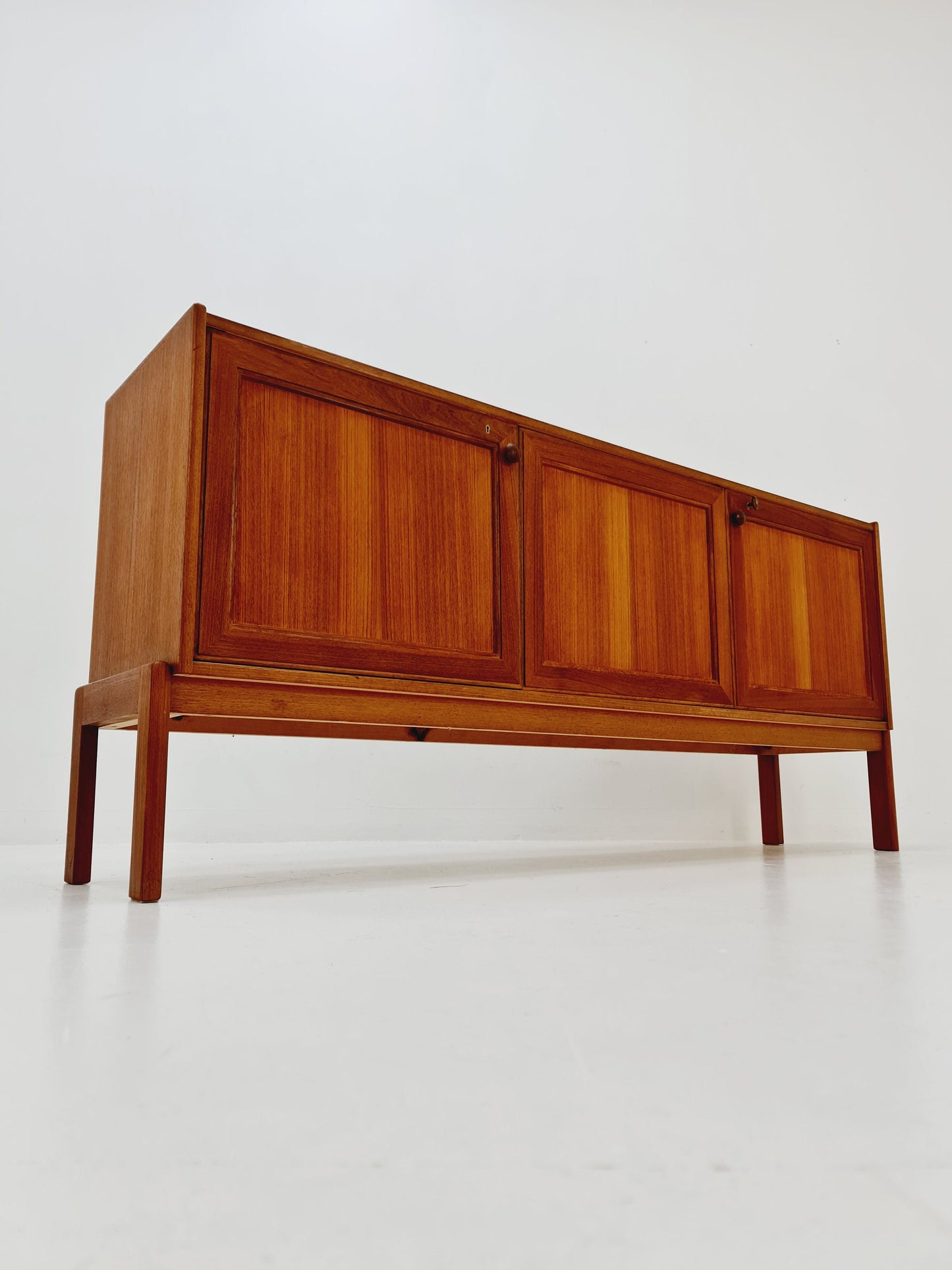 Rare Mid century Timeless Swedish Teak Sideboard by Svante Skogh for Breox, 1960s
