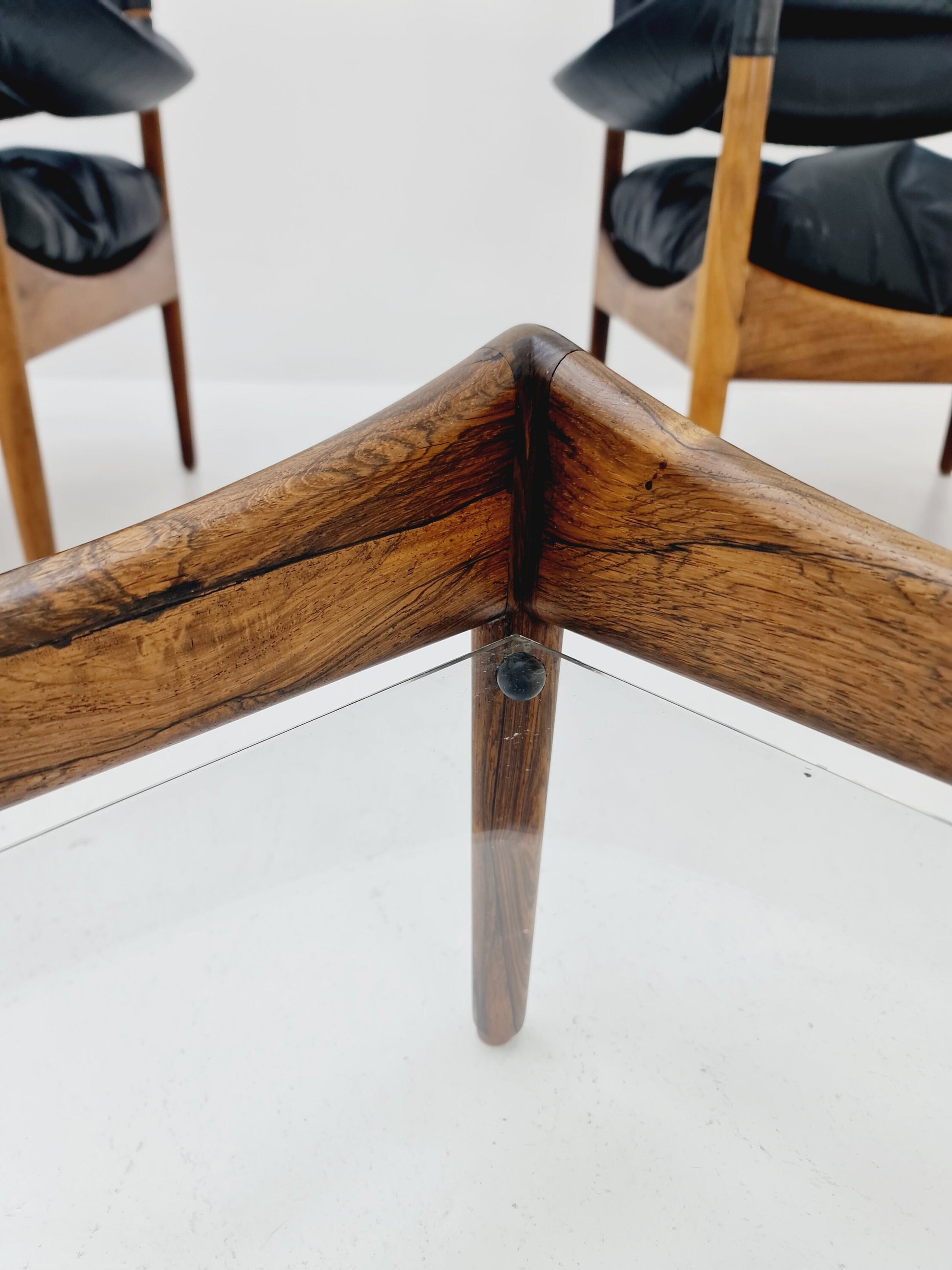 1 of 5 Mid-Century Danish rosewood arm Chair, table by Kristian Vedel “Modus” for Willadsen Møbelfabrik, 1960s
