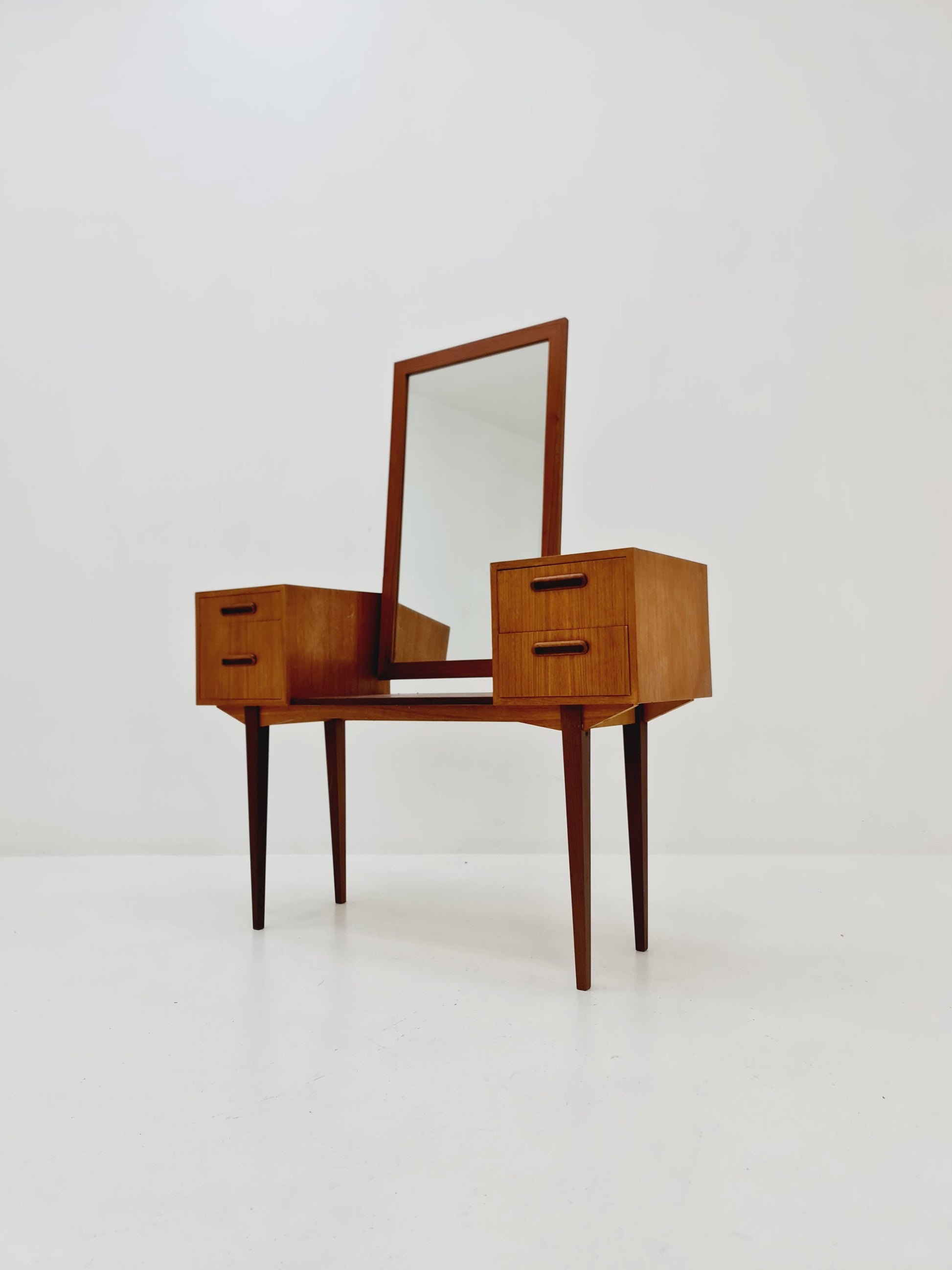 Mid Century Modern Danish Teak vanity table/ make up table by Ateljé glas och trä, Hovmantorp, 1960s