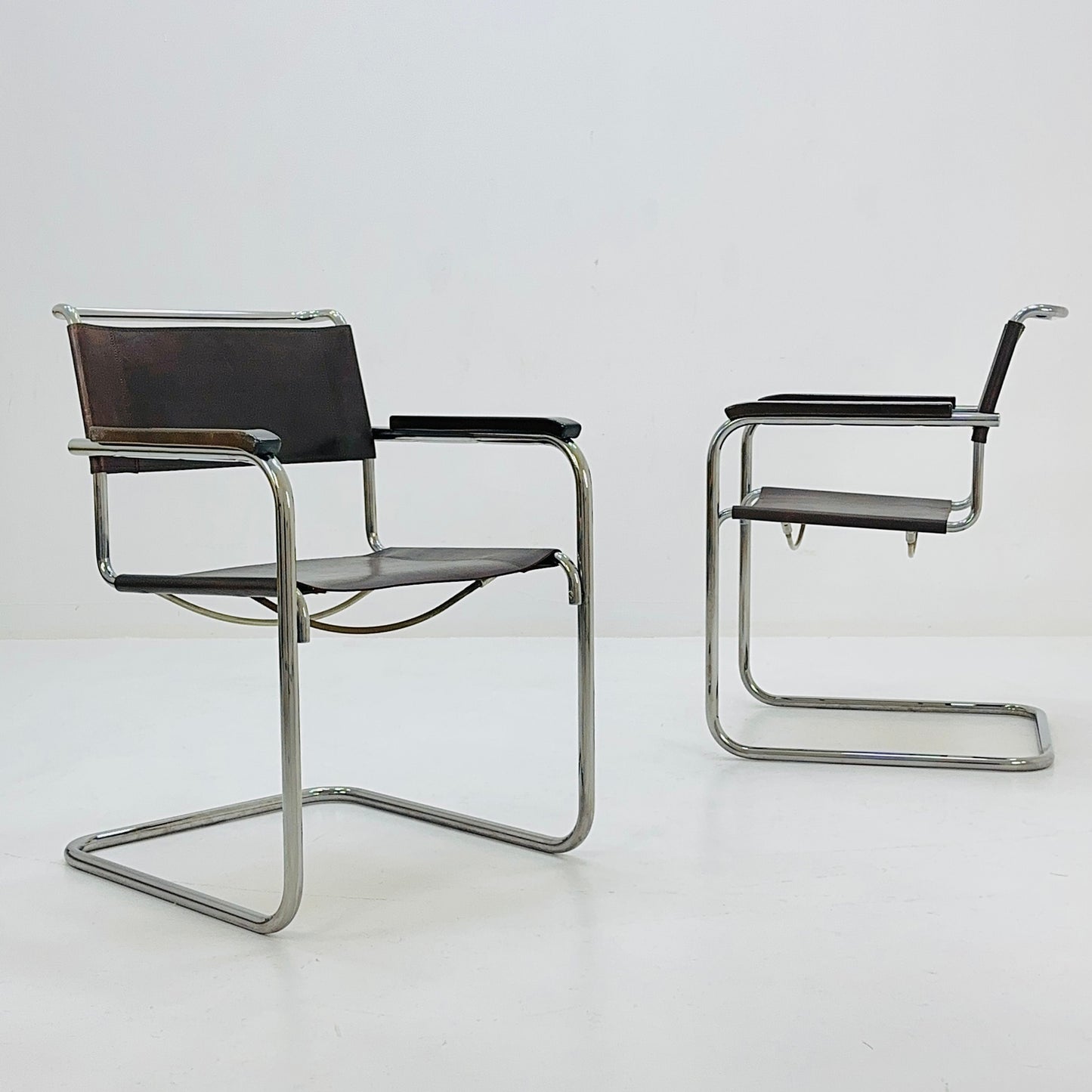 Set of 2 Bauhaus brown leather iconic armchairs by mart Stam for Thonet 1980s