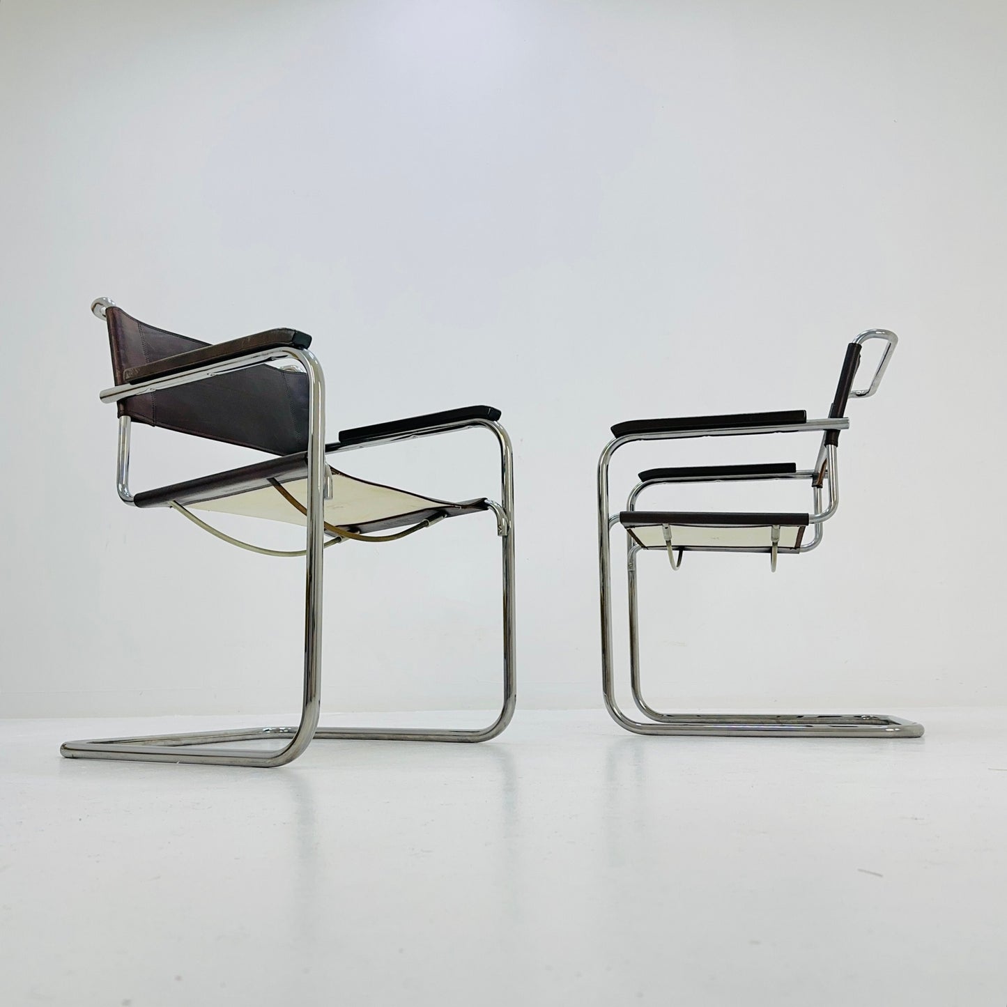 Set of 2 Bauhaus brown leather iconic armchairs by mart Stam for Thonet 1980s