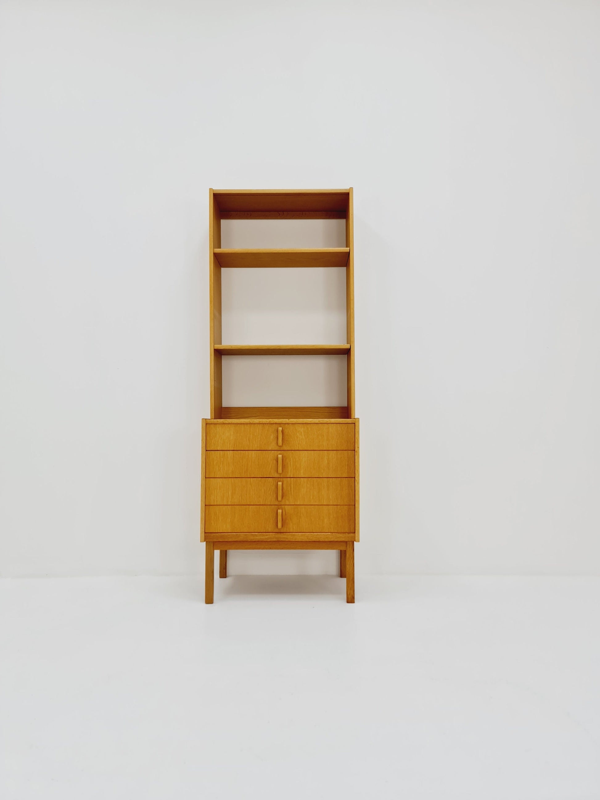 Swedish vintage chest of drawers/ book case oak by Fridhagen for Bodafors, 1960s