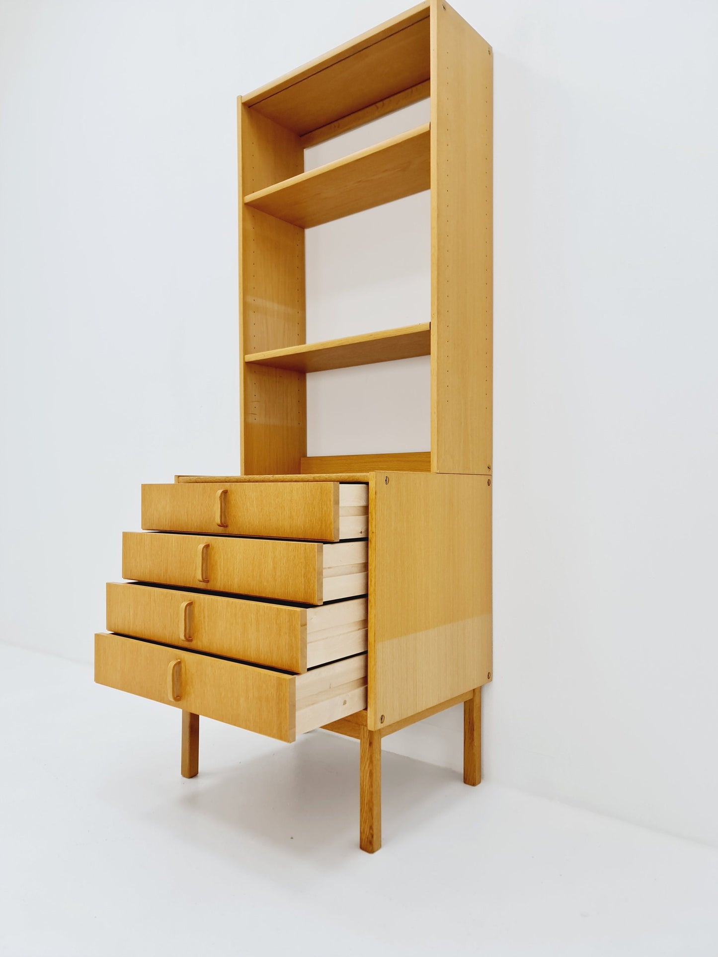 Swedish vintage chest of drawers/ book case oak by Fridhagen for Bodafors, 1960s