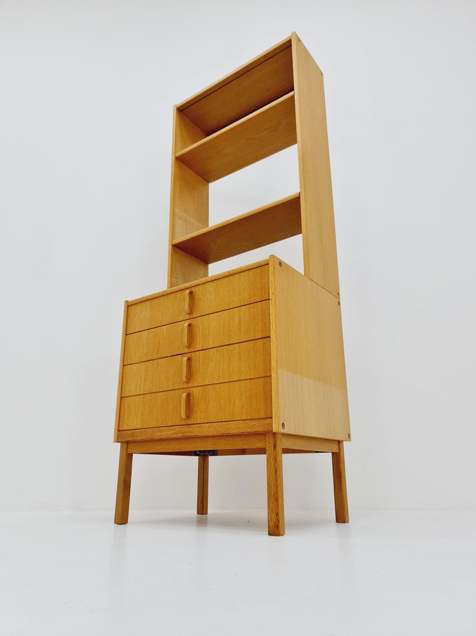 Swedish vintage chest of drawers/ book case oak by Fridhagen for Bodafors, 1960s