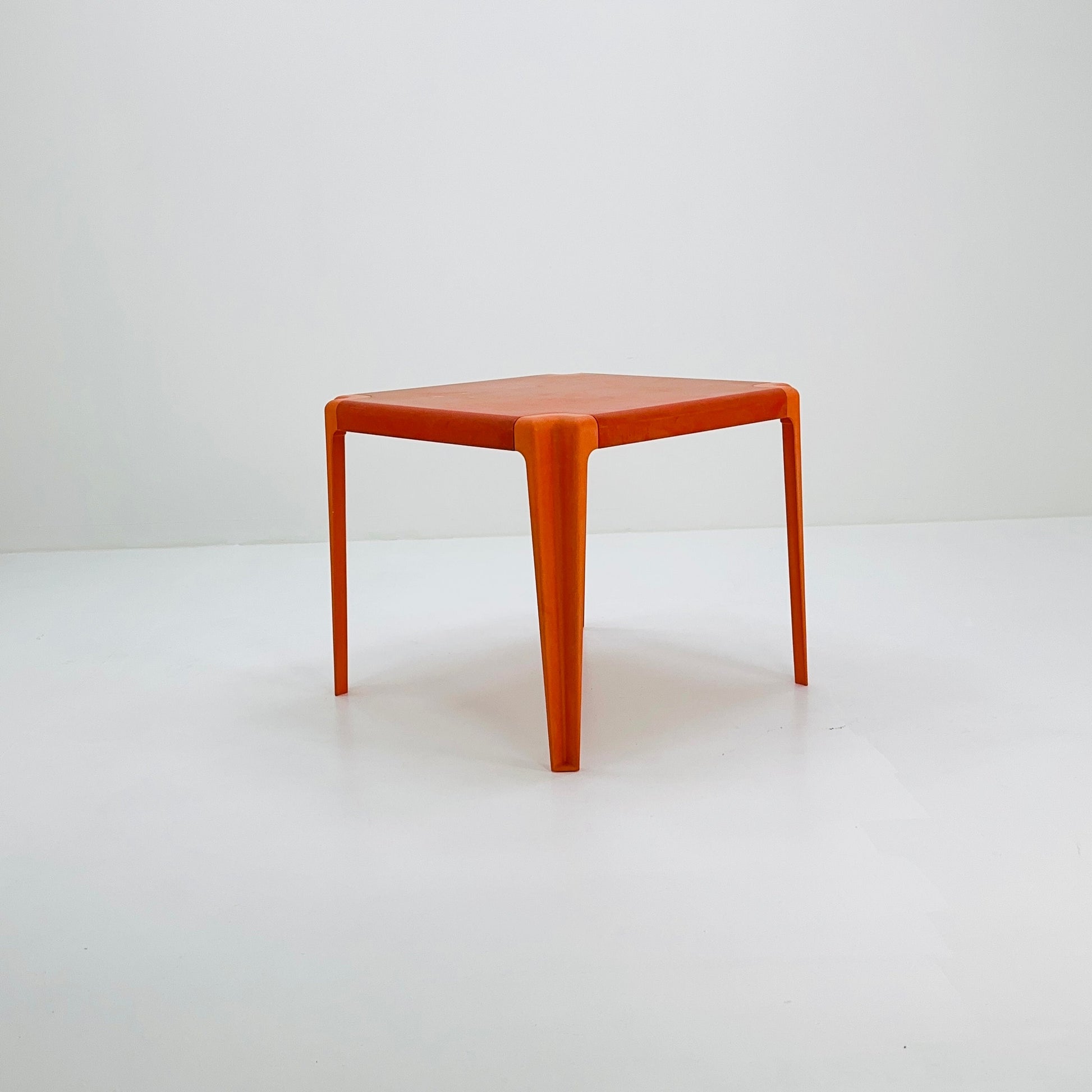 Space age fiberglass dining table by Helmut Batzner for Bofinger 1970s, Germany