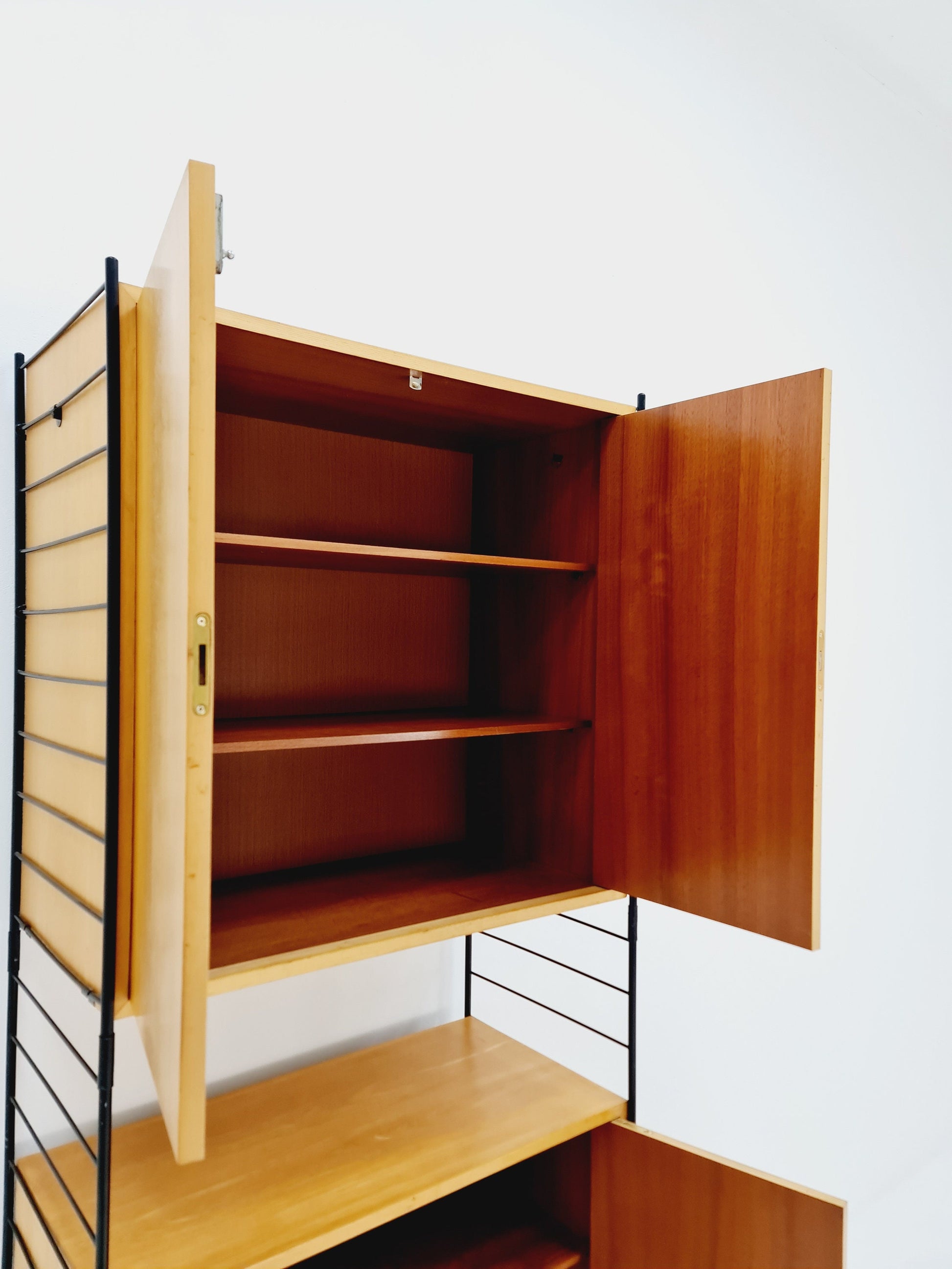 Free standing String shelf-system, bookcase with cabinet Eshe by WHB Germany, 1950s