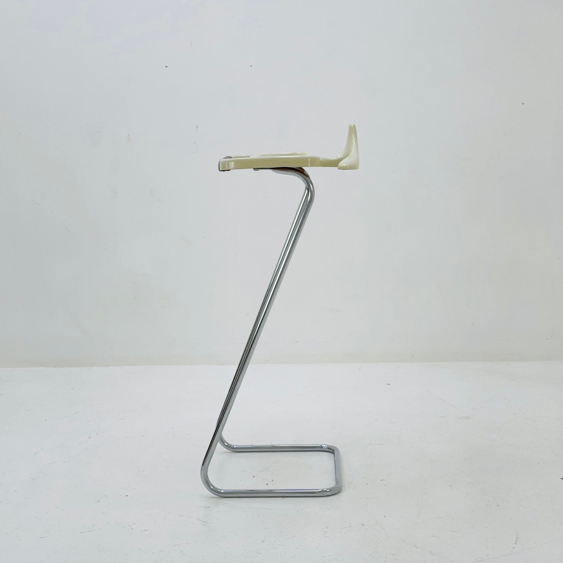 Rare space age Opal valet / clothes rack /dressboy 1970s