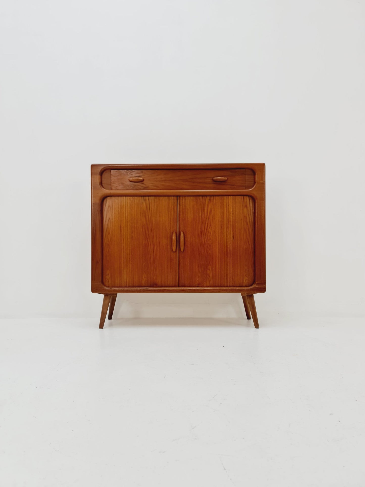 Mid century Solid Danish teak hallway cabinet, shoes cabinet By Dyrlund 1960s