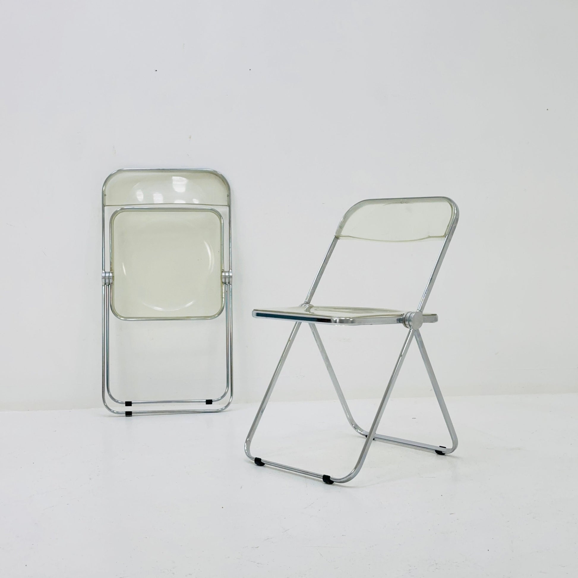 Set of 2 Italian Plia Folding Chairs by Giancarlo Piretti for Castelli, 1970s