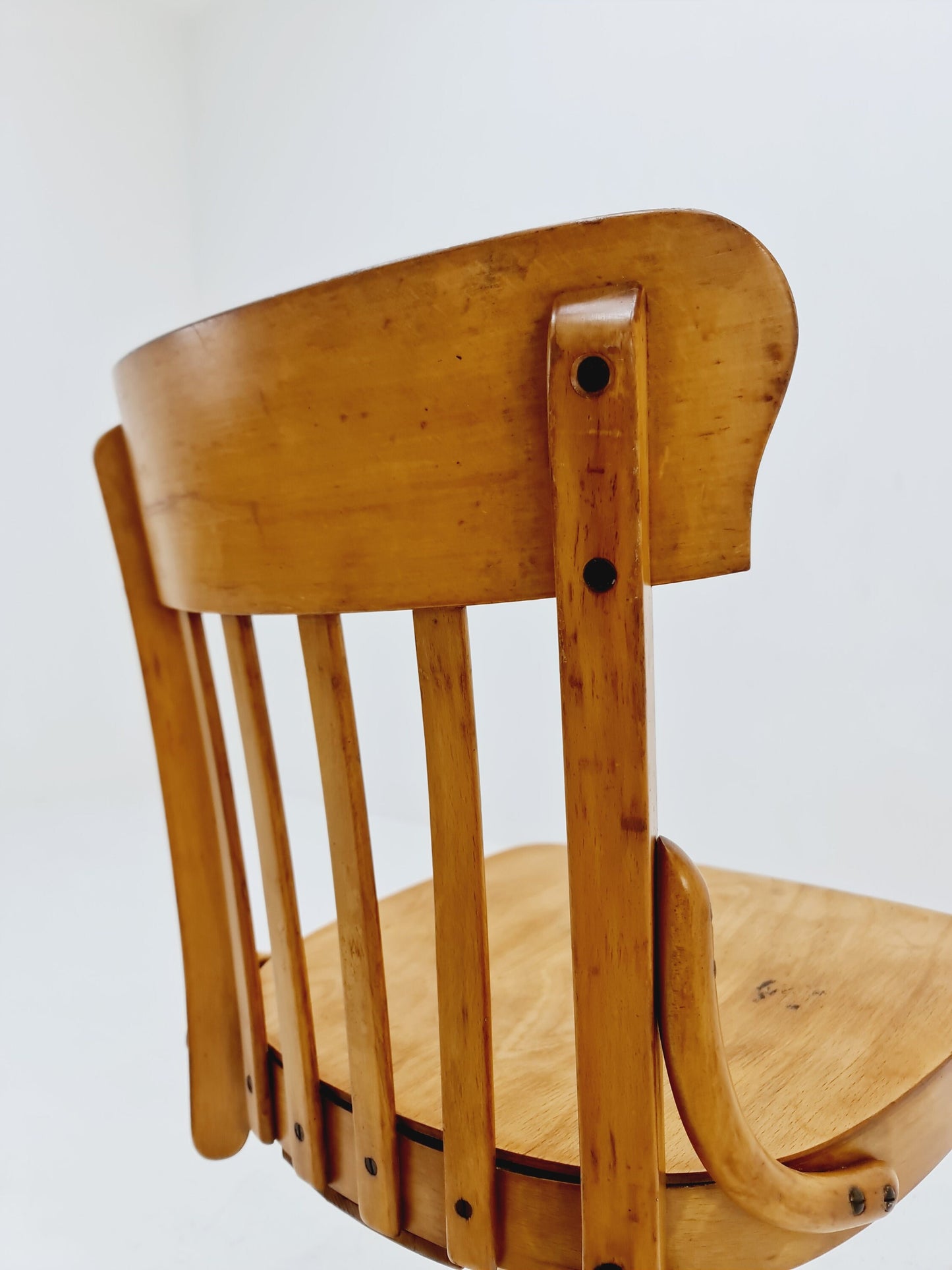 Bauhaus swivel office chair in solid wood By Puffdreh Kontorchair 1930s