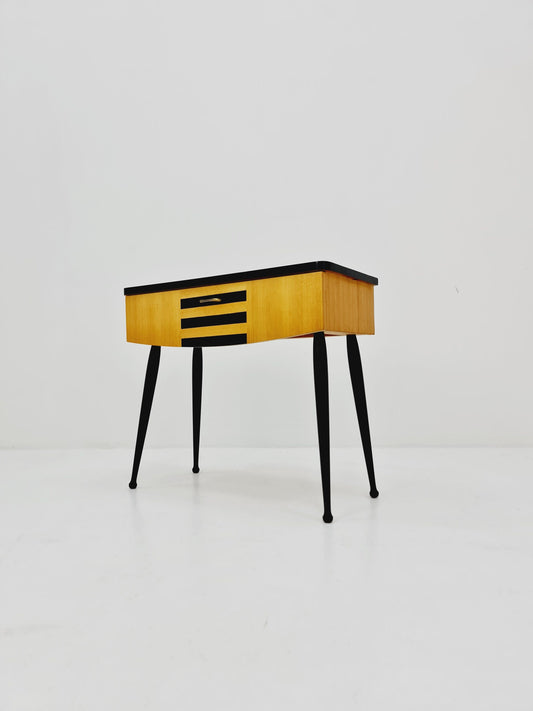 German mid-century small sideboard /side table, 1950s