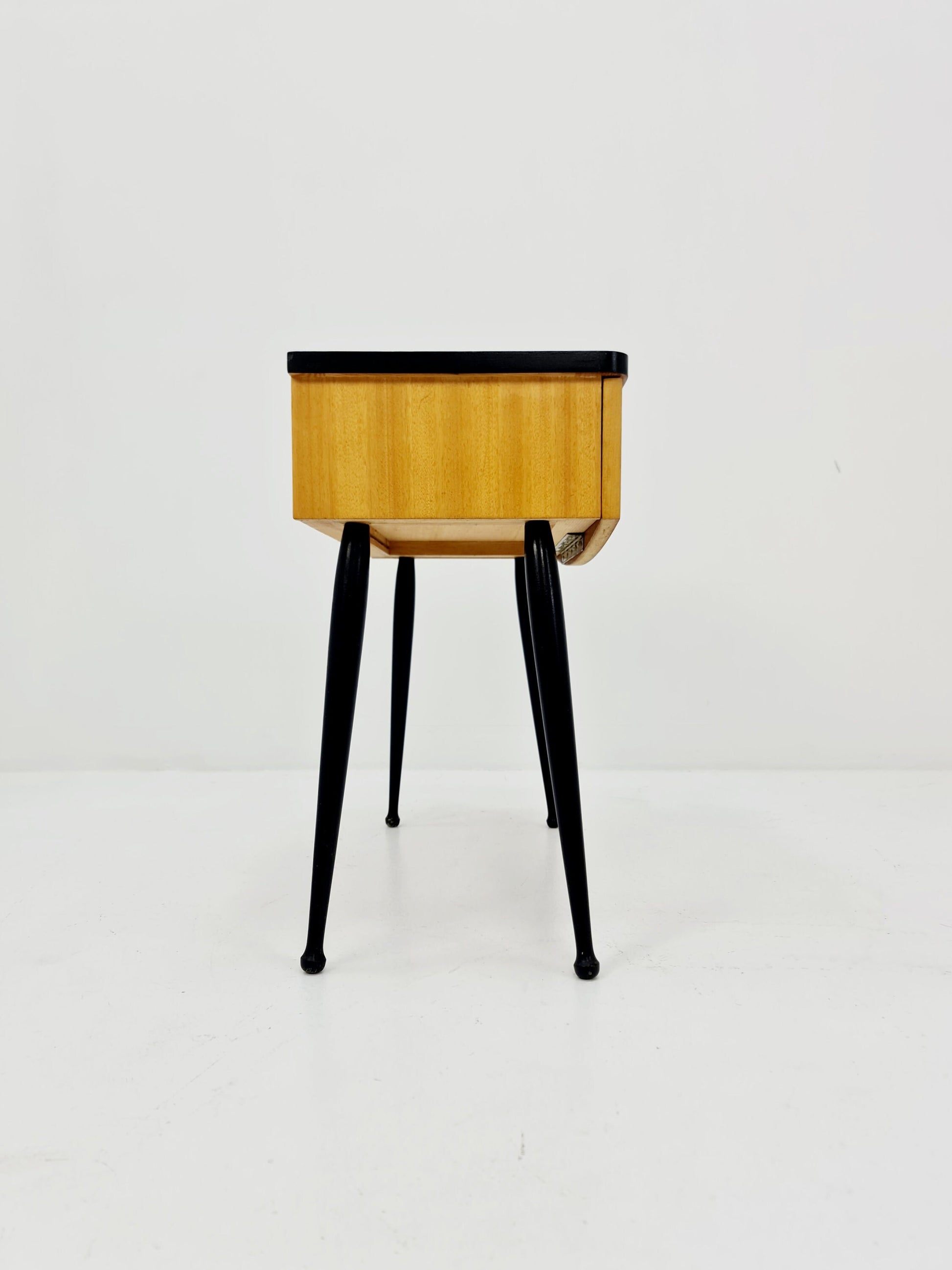 German mid-century small sideboard /side table, 1950s