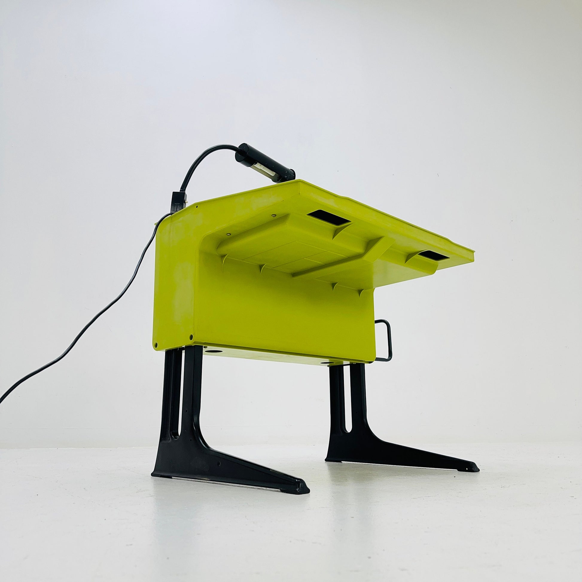 Space Age Desk in Green by Luigi Colani for Flötotto Germany 1970s