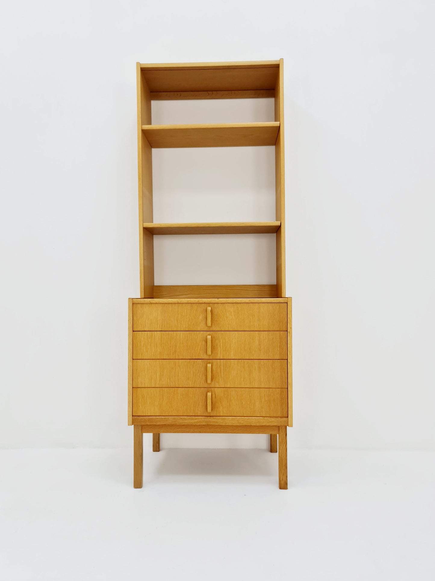 Swedish vintage chest of drawers/ book case oak by Fridhagen for Bodafors, 1960s