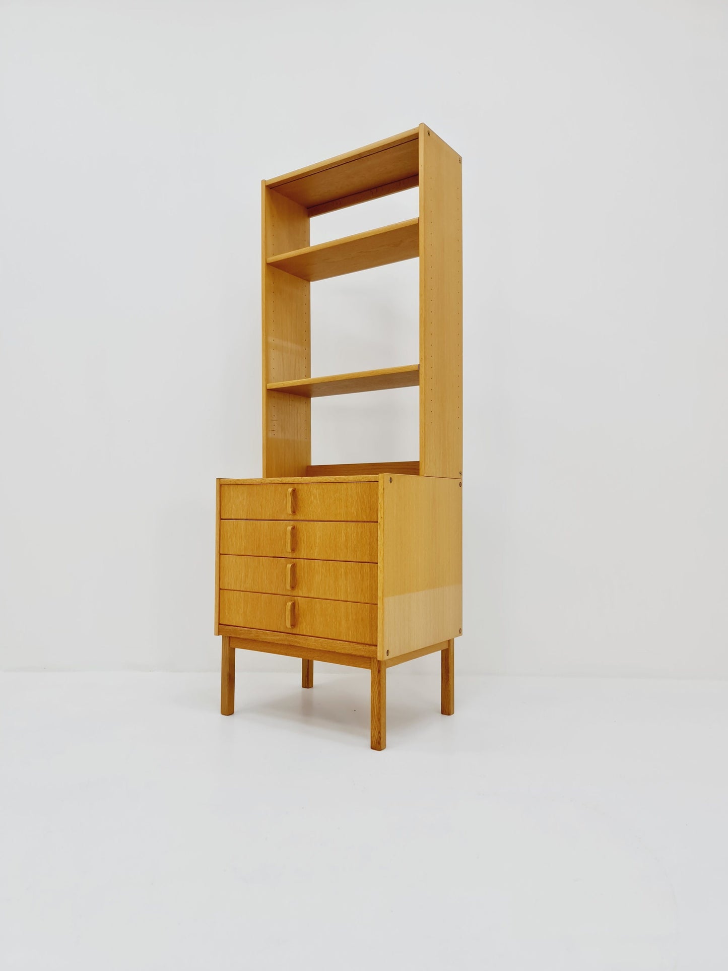 Swedish vintage chest of drawers/ book case oak by Fridhagen for Bodafors, 1960s