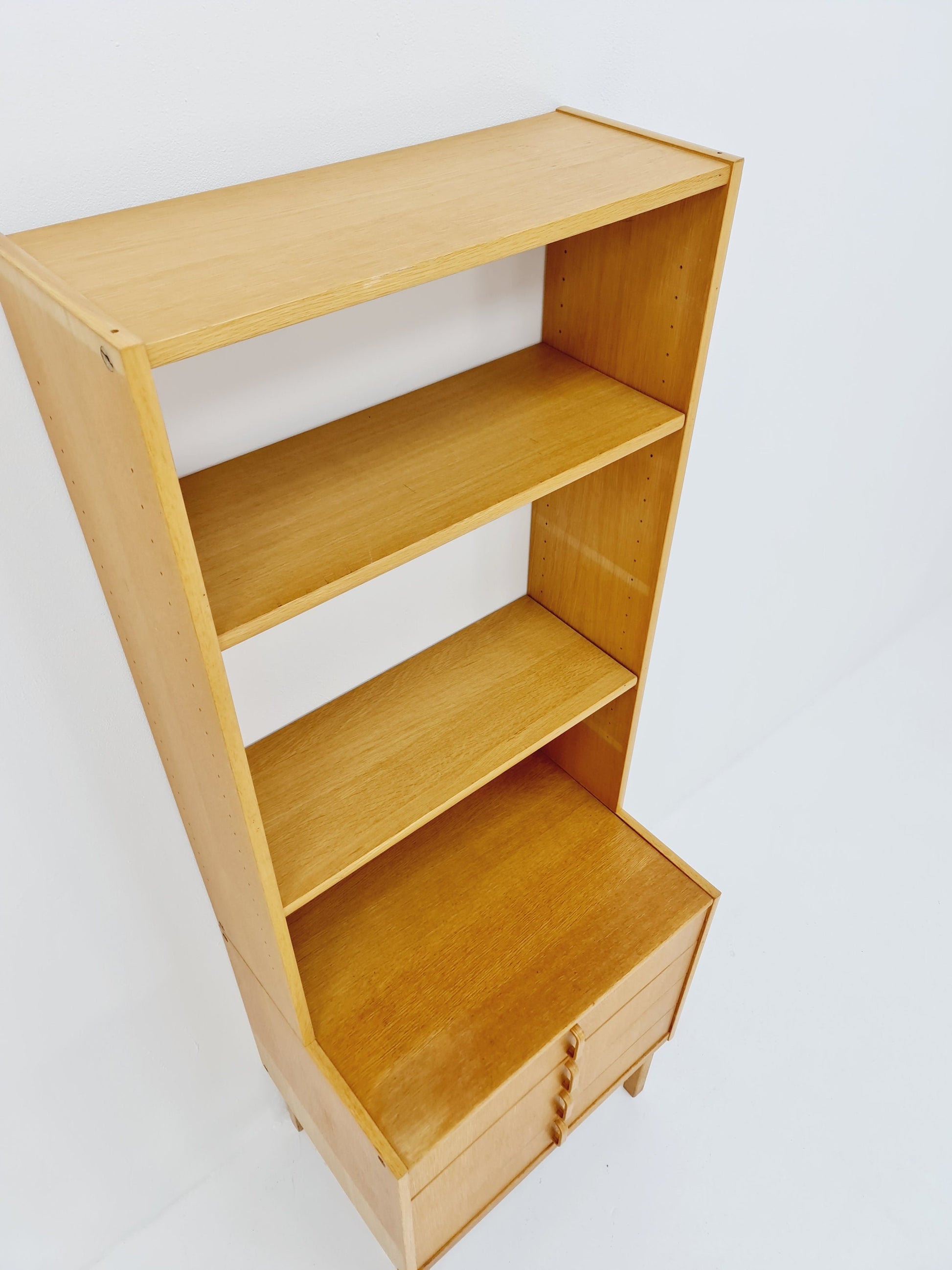 Swedish vintage chest of drawers/ book case oak by Fridhagen for Bodafors, 1960s