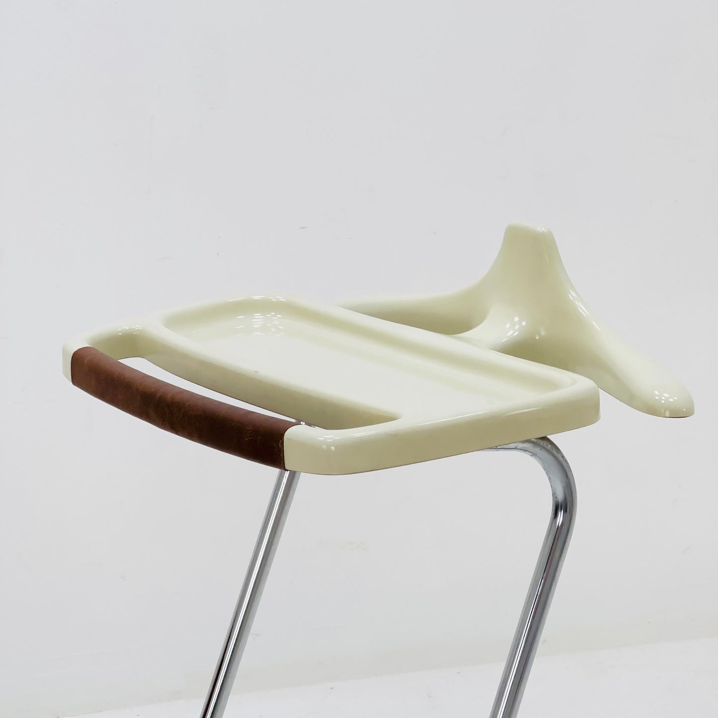 Rare space age Opal valet / clothes rack /dressboy 1970s